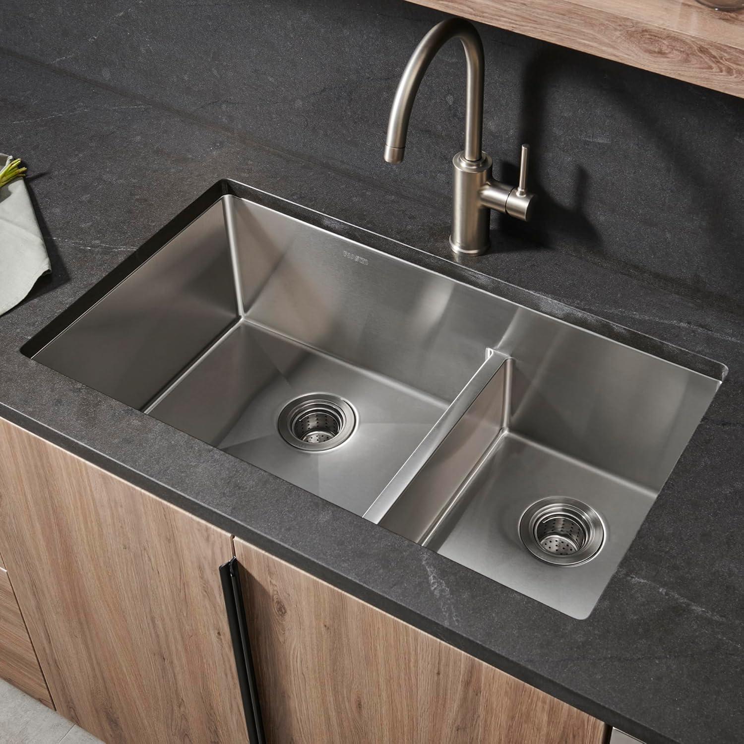 Ruvati 30-inch Low-Divide Undermount Rounded Corners 60/40 Stainless Steel Kitchen Sink