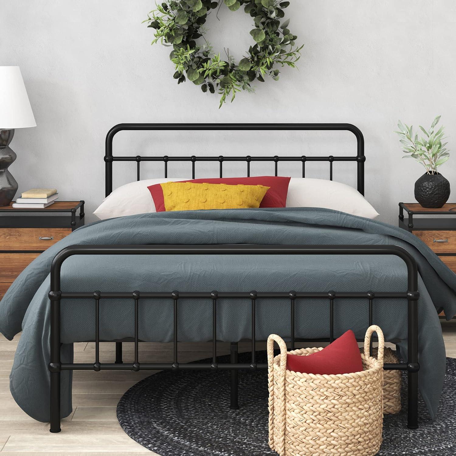 Florence 42" Modern Farmhouse Metal Platform Bed