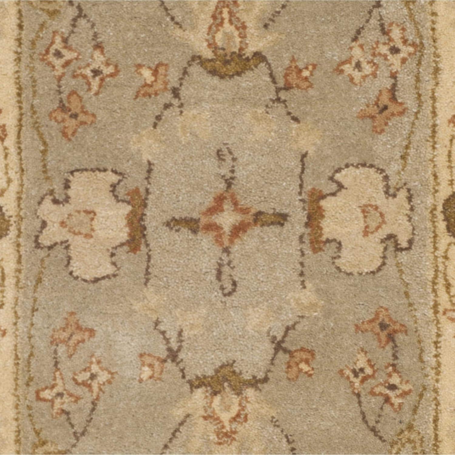 SAFAVIEH Antiquity Georgene Floral Bordered Wool Runner Rug, Light Grey/Beige, 2'3" x 8'