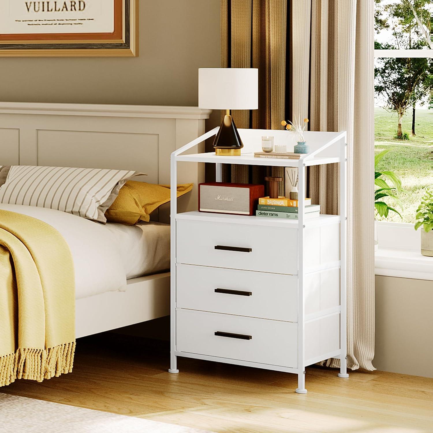 Nightstand Drawer Dresser, Vertical Side Table with Fabric Drawers 3-drawer