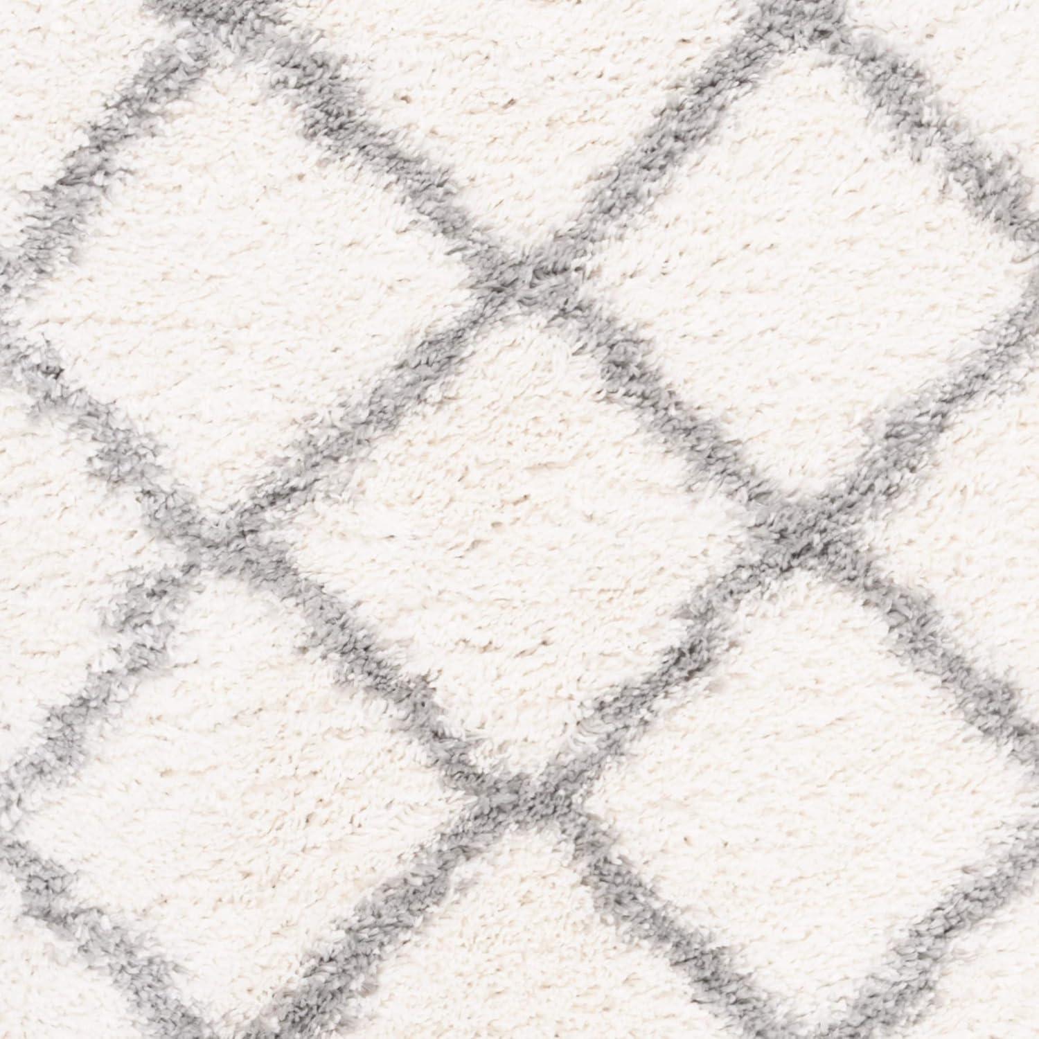 Parma Shag PMA521 Power Loomed Indoor Area Rug - 9'x12' - Cream/Grey - Safavieh