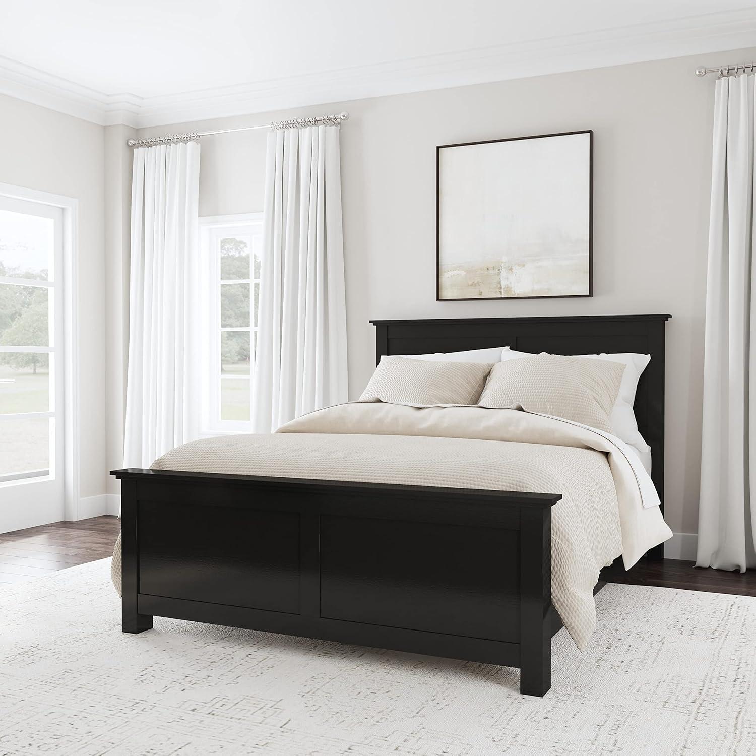 Homestyles Oak Park 66.5" Traditional Wood Queen Panel Bed in Black