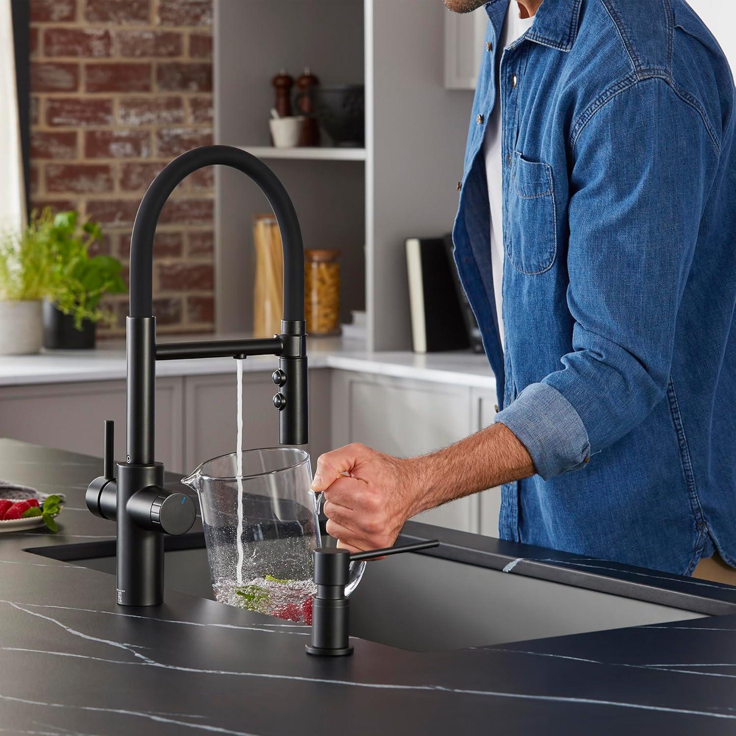 Catris Flexo Filter-Ready Semi-Pro Pull Down Single Handle Kitchen Faucet
