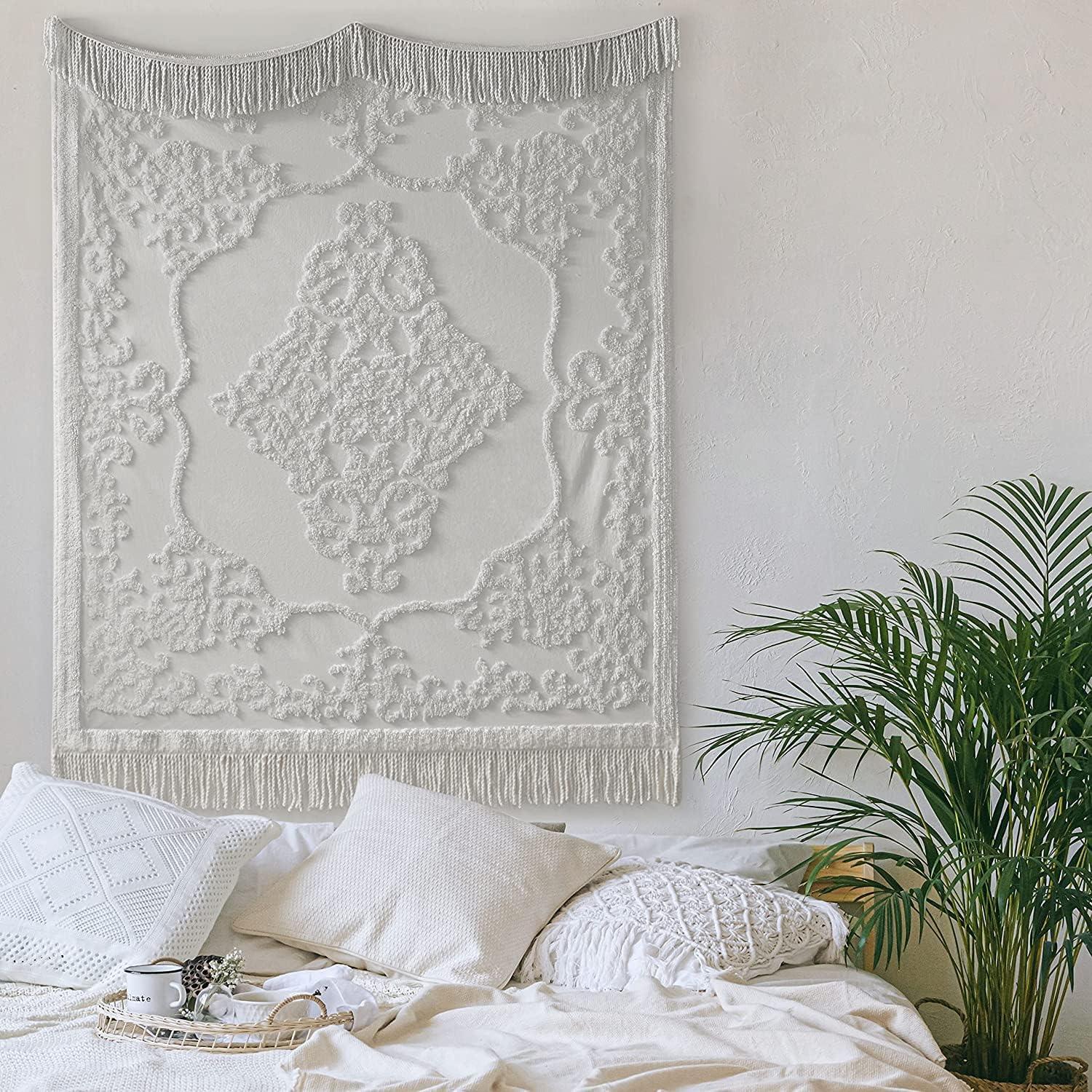 Madison Park Chloe 100% Cotton Tufted Chenille Lightweight Throw With Fringe Tassel