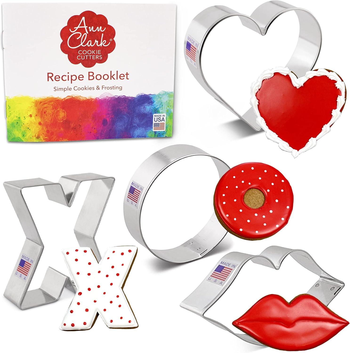 Valentine's Day Metal Cookie Cutter Set with Recipe Booklet