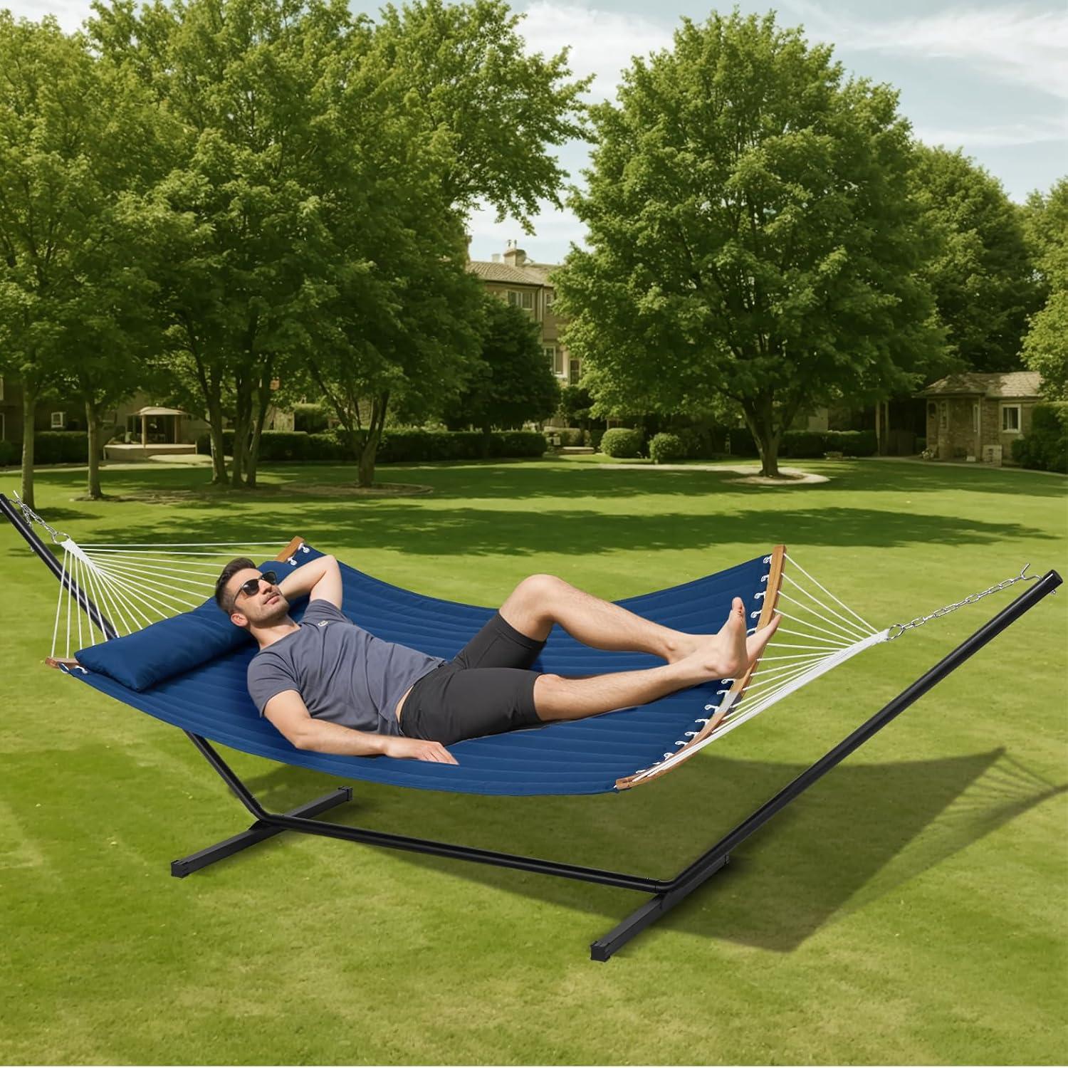 VEVOR Double Hammock with Stand Outdoor 2 Person Hammock for Outside Heavy Duty 480lb Large Free Standing Hammock Double Quilted Fabric Hammock with Portable Stand, Detachable Pillow & Bag
