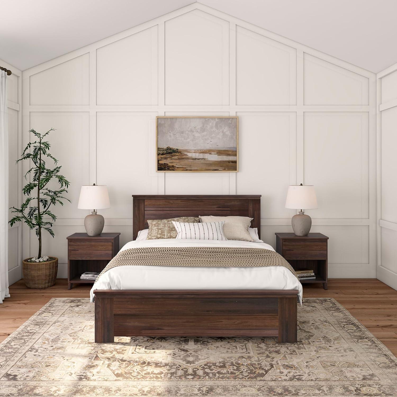 Barnwood Brown Pine Queen Platform Bed with Headboard