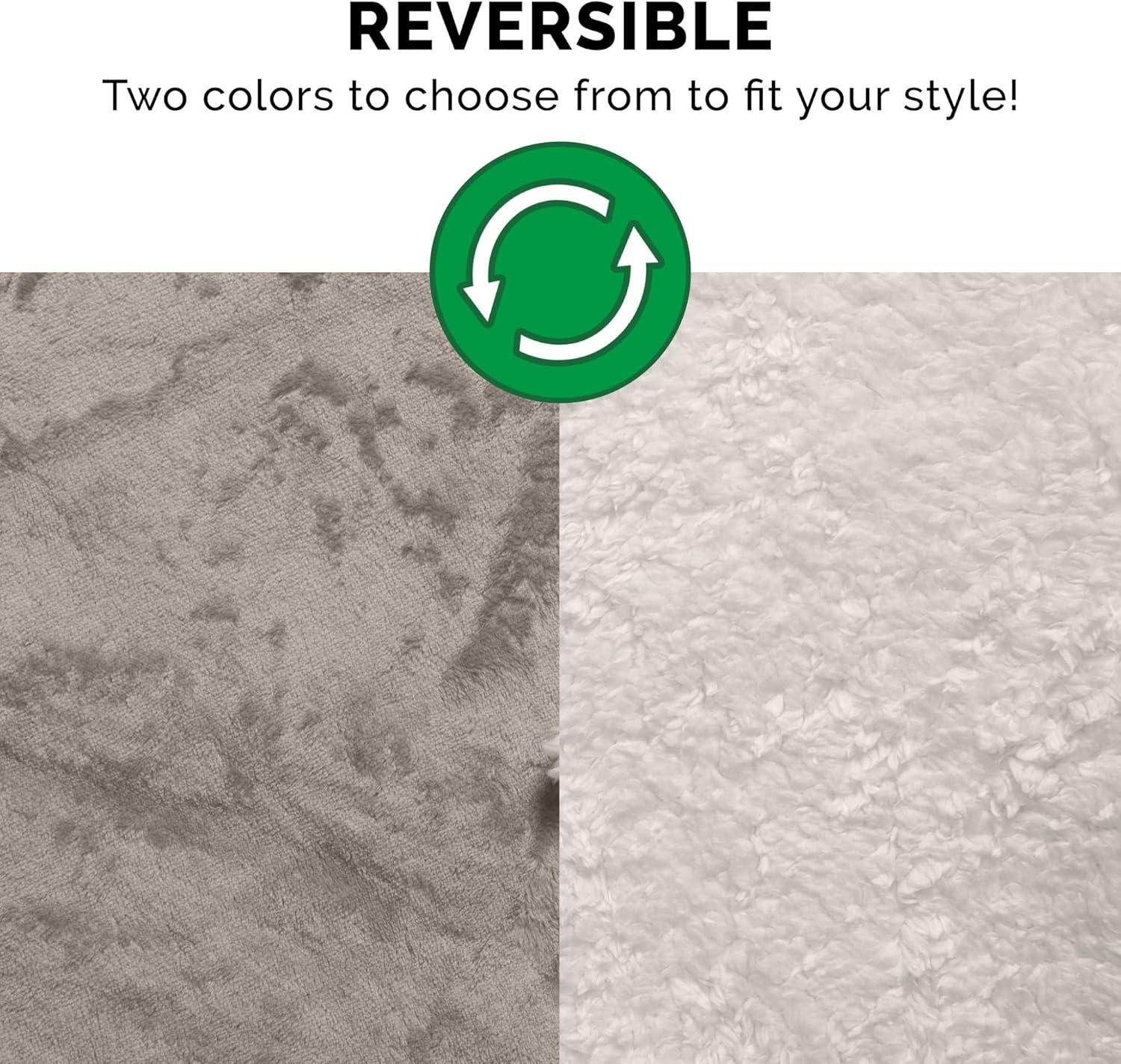 FurHaven Snuggly & Warm Soft-Edge Warming Waterproof Blanket