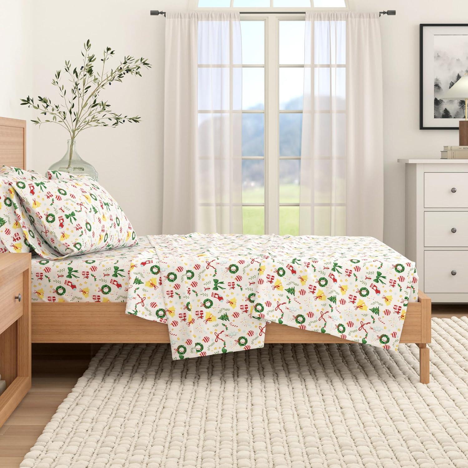 FreshFolds 100% Turkish Cotton Holiday Printed Flannel Sheet Set
