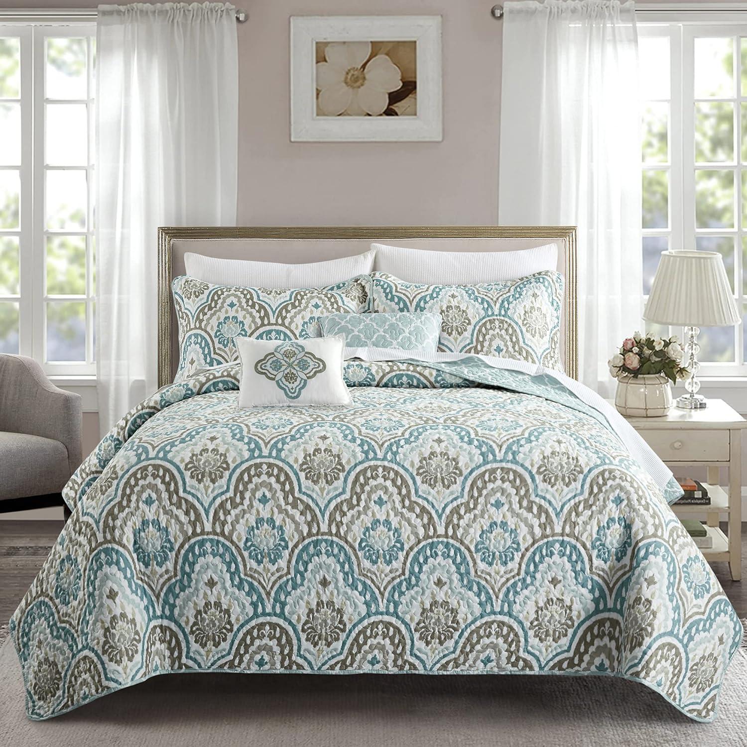 Tivoli Modern & Contemporary Damask Quilt Set