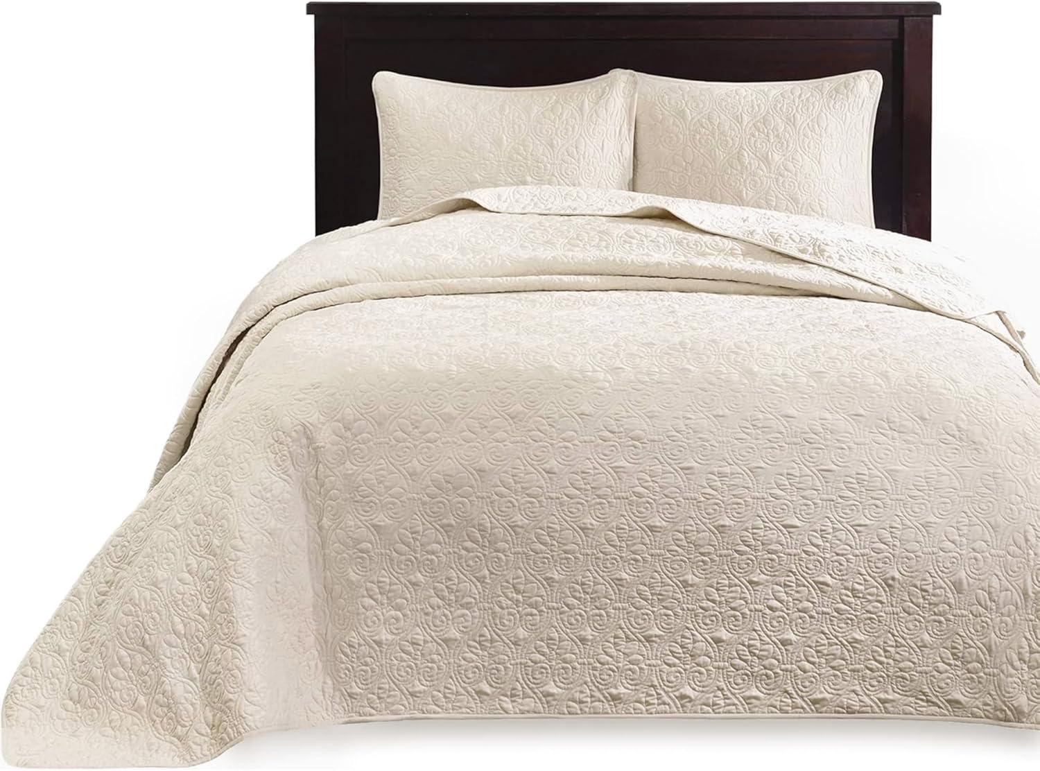 Quebec Reversible Coverlet Set