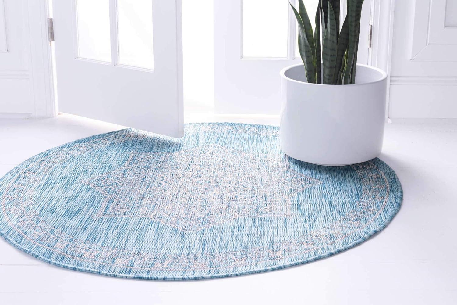 Unique Loom 4' 1 x 4' 1 Round Indoor/Outdoor Traditional Light Aqua Area Rug