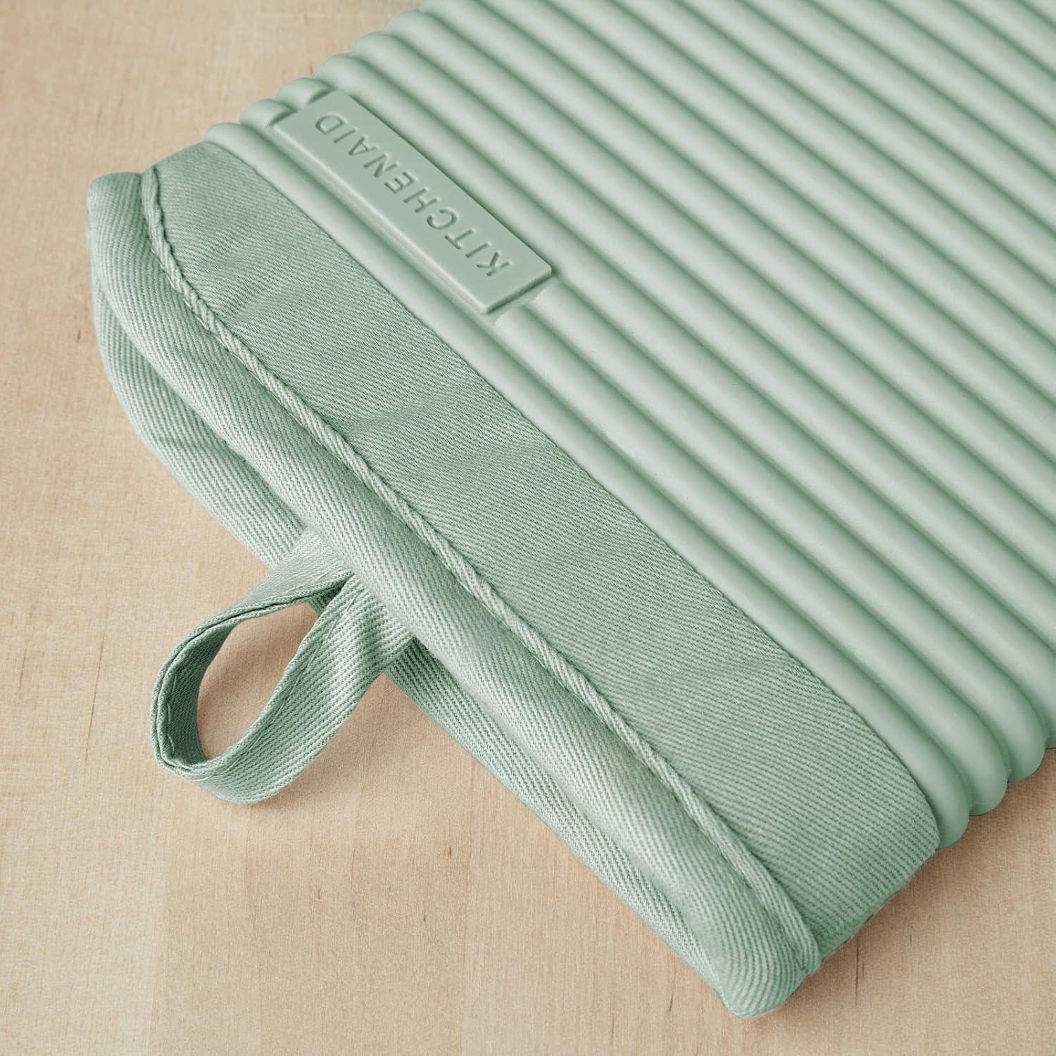 KitchenAid Ribbed Soft Silicone Oven Mitt