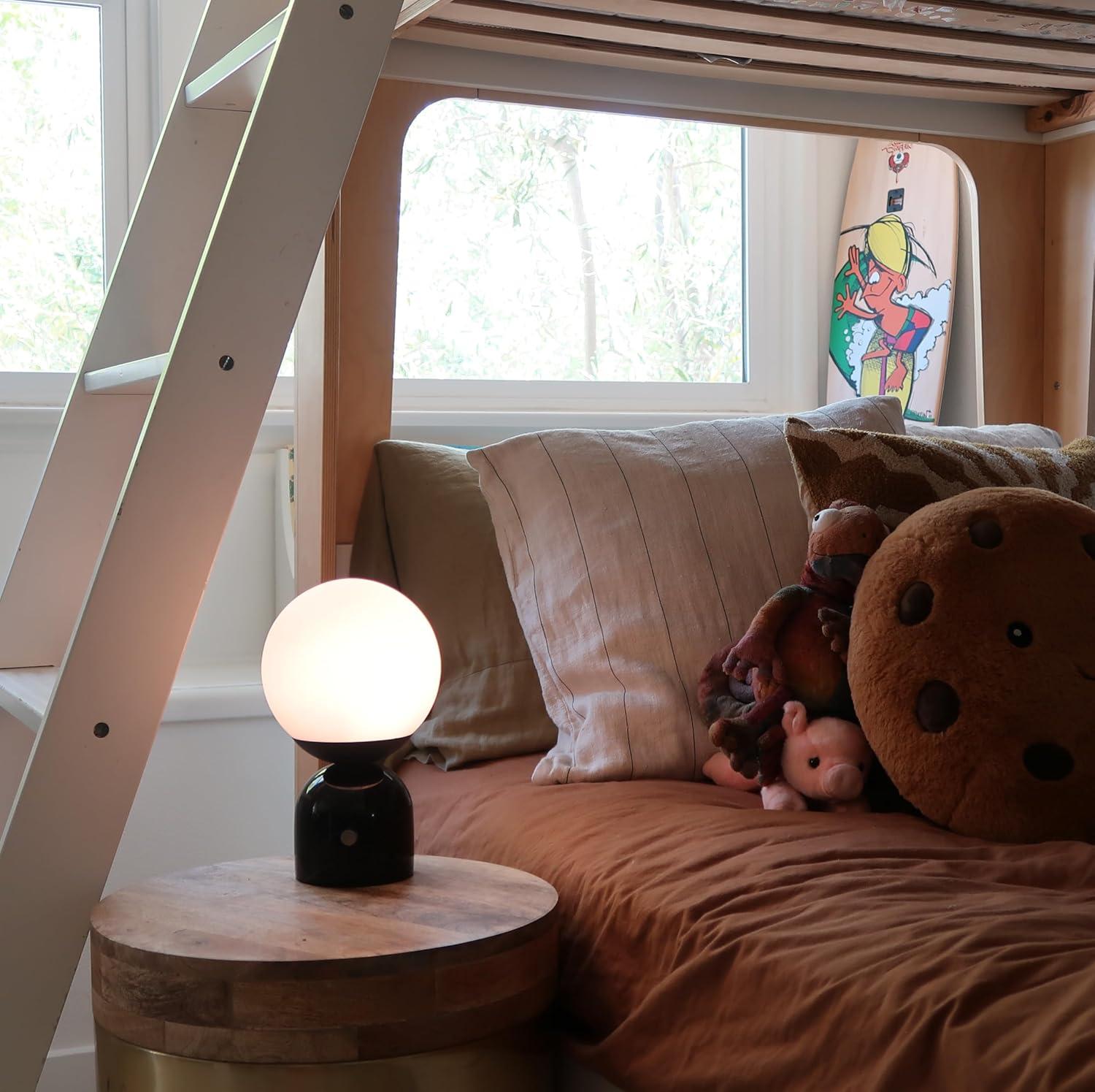 Brightech Mila 9.85 in. Mid-Century Modern Integrated LED Bedside Table Lamp