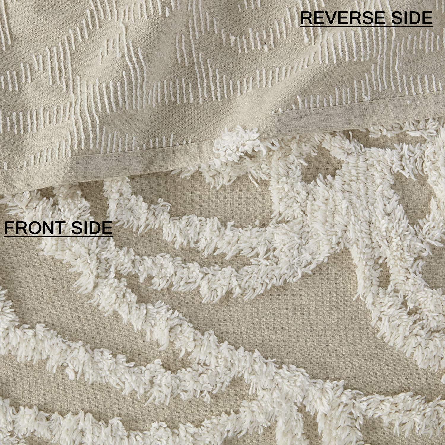 Madison Park Laetitia Tufted Chenille Cotton Medallion Fringe Coverlet Set