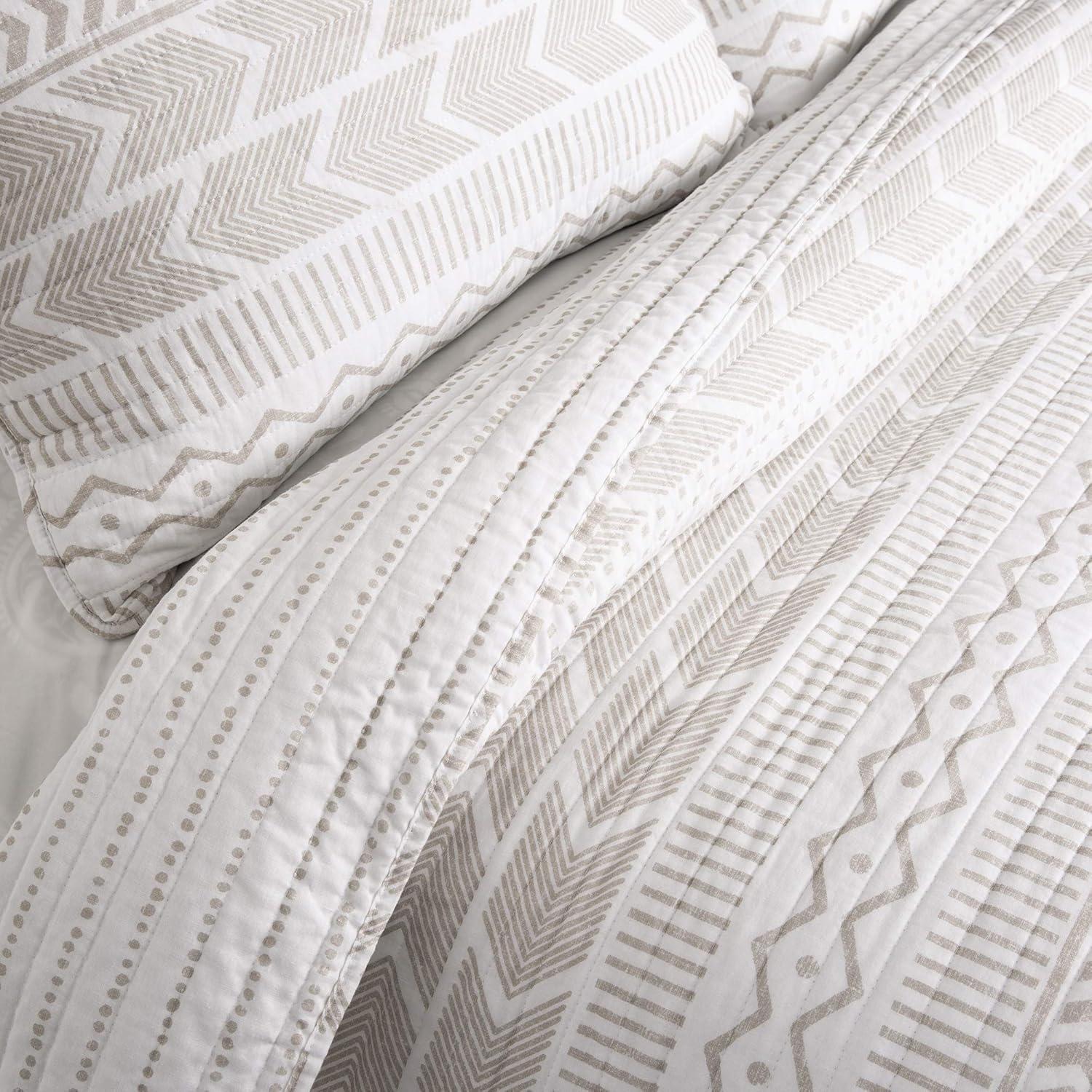Lush Decor Hygge Geo Reversible Contemporary 3-Piece Quilt Set