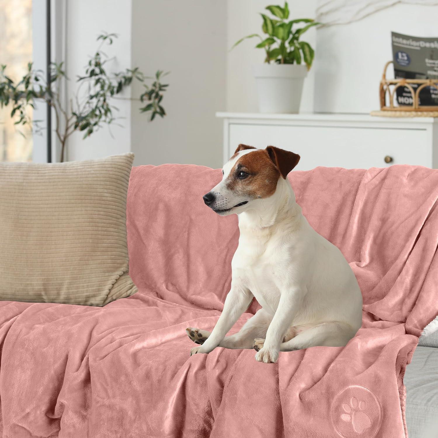 Petmaker PETMAKER 60x70in, 60x80in, 80x100in Water-Resistant Dog Blanket