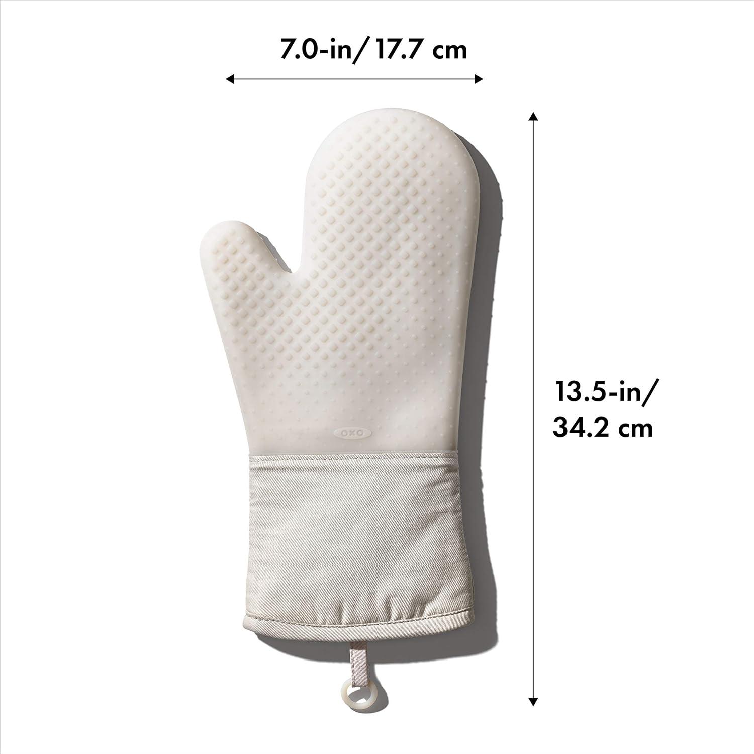 OXO ® Oat Silicone Oven Mitt