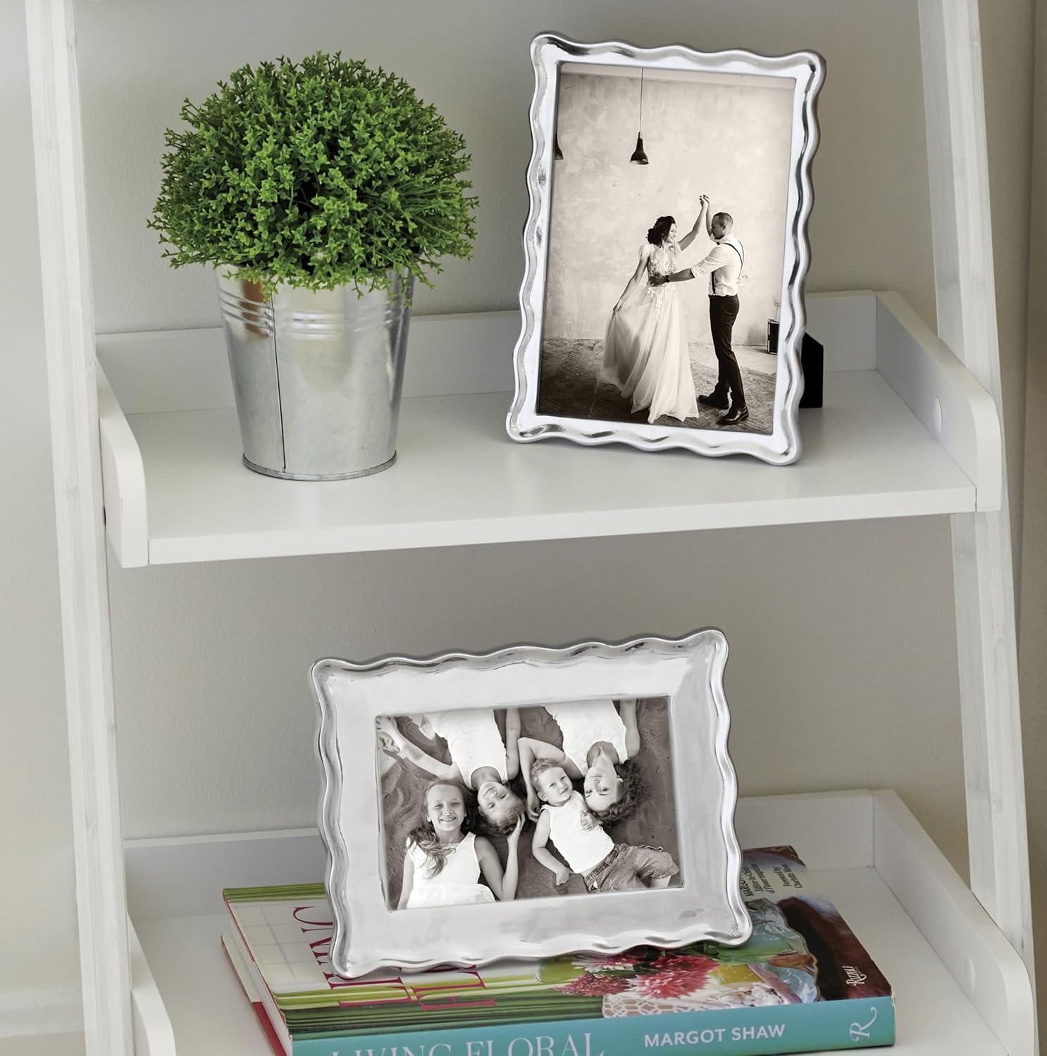 Wavy Silver Recycled Aluminum 4x6 Picture Frame