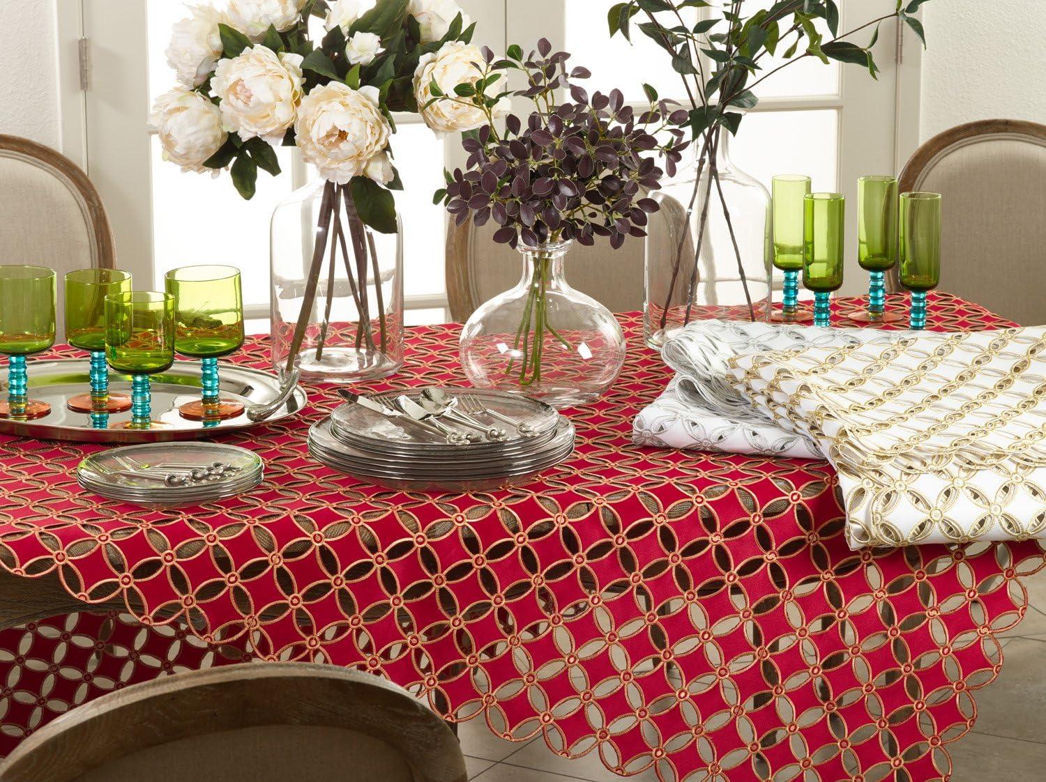 Saro Lifestyle Buche de Noel Collection Holiday Cutwork Design Table Runner, 16"x68", Red