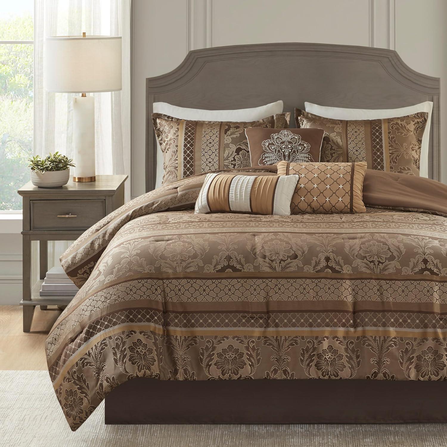 Bellagio 7 Piece Jacquard Comforter Set