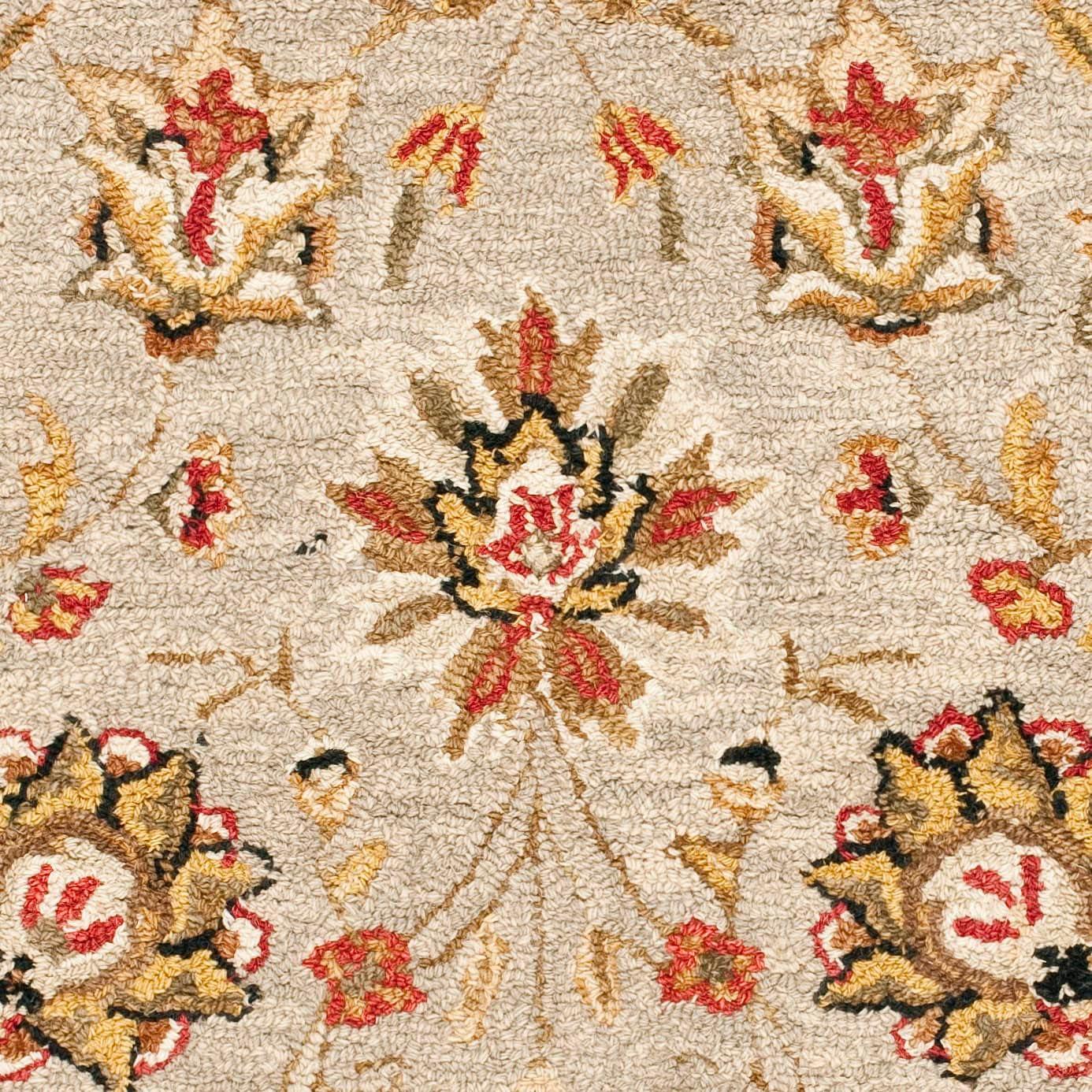 SAFAVIEH Chelsea Kaeden Floral Wool Area Rug, Brown/Ivory, 3'9" x 5'9"