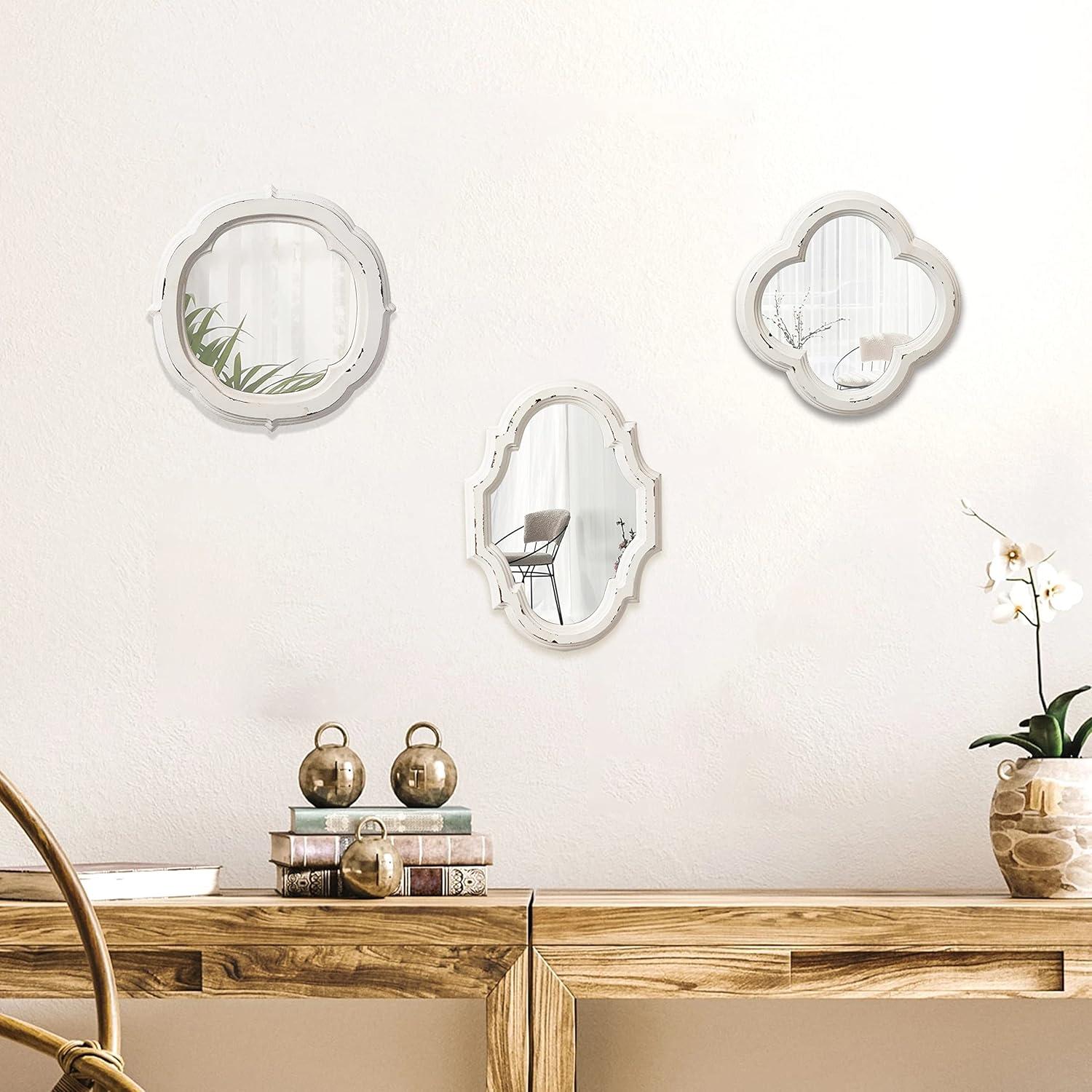 Sintosin Vintage Oval Mirrors for Wall Decor 11", Hanging Farmhouse Wood Entryway Mirror, Handmade Distressed White Rustic Scalloped Mirror Wall Decor, Ornate Accent Sculpted Mirror for Bedroom