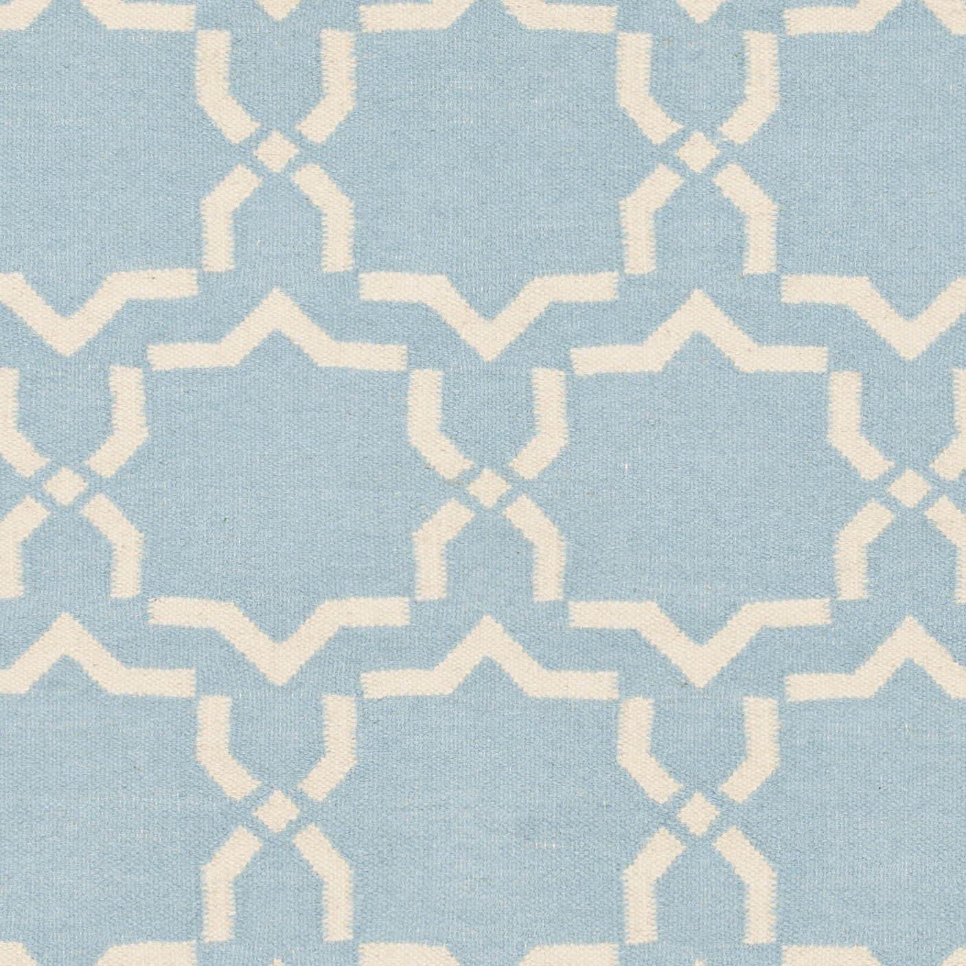 SAFAVIEH Dhurrie Myles Geometric Moroccan Wool Area Rug, Light Blue/Ivory, 3' x 5'