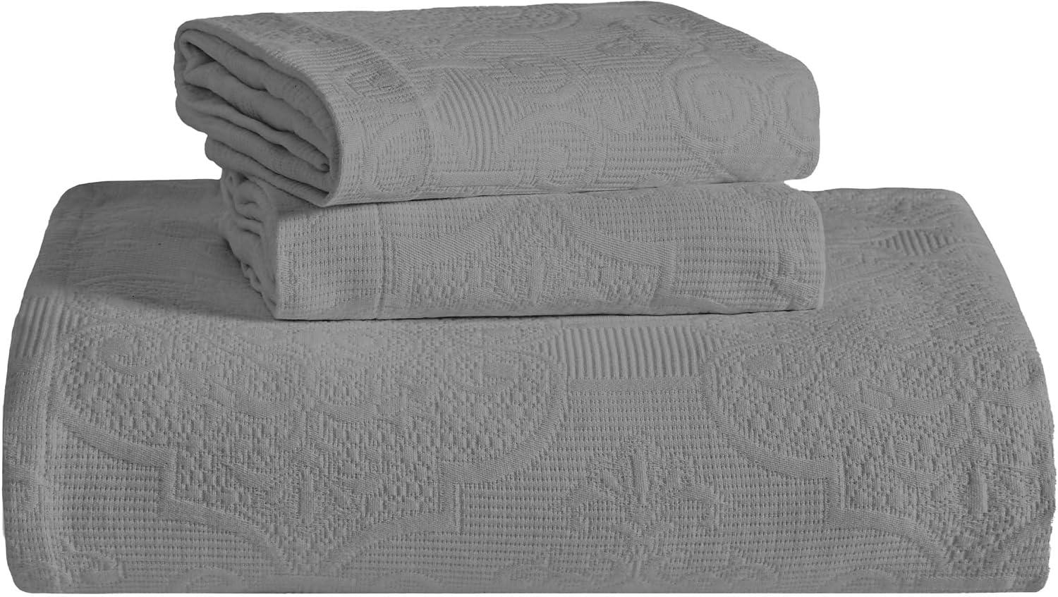 Superior Superior Florin Matelasse Jacquard Scrolling Medallion Cotton Bedspread Set With Pillow Shams