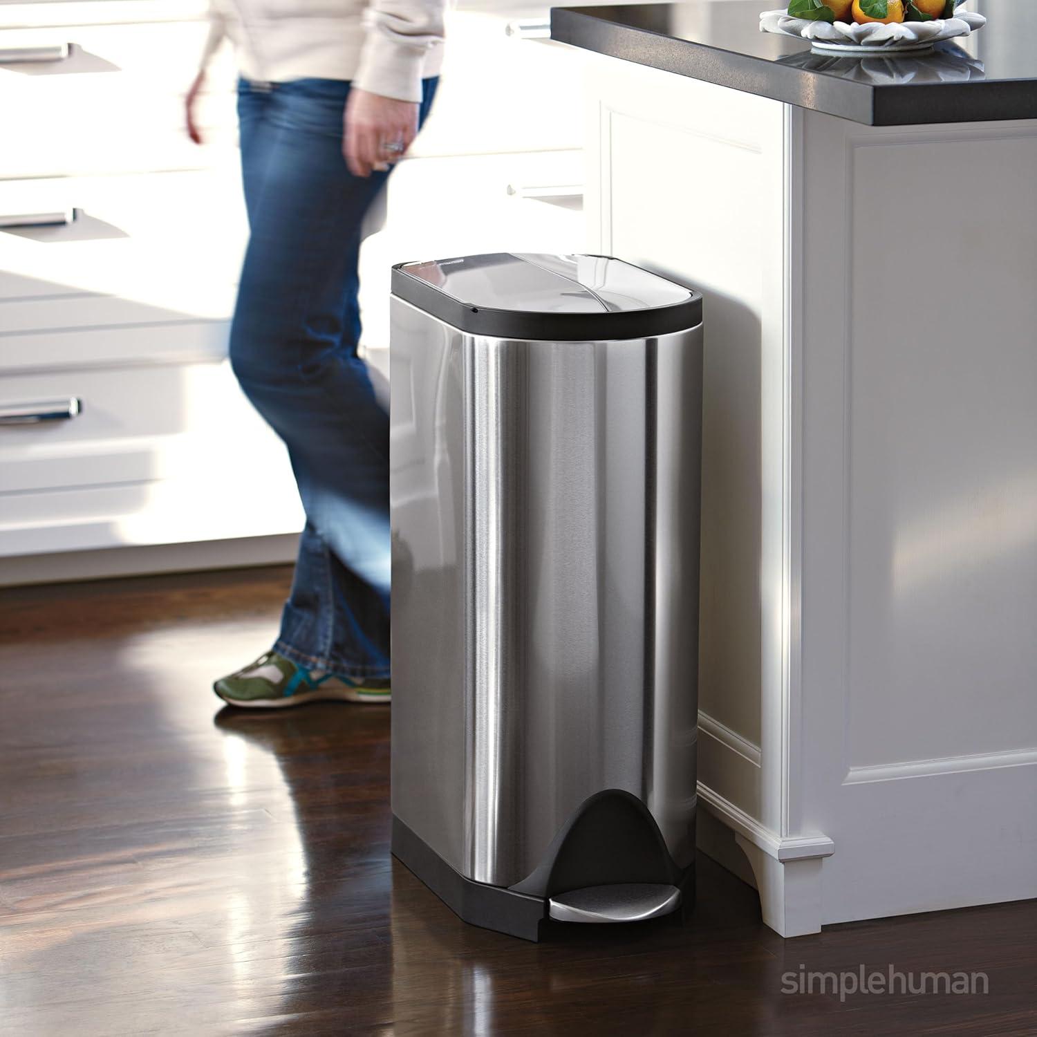 simplehuman 30L Butterfly Lid Kitchen Step Trash Can Stainless Steel: Pedal-Operated, Fingerprint-Resistant, Indoor Use