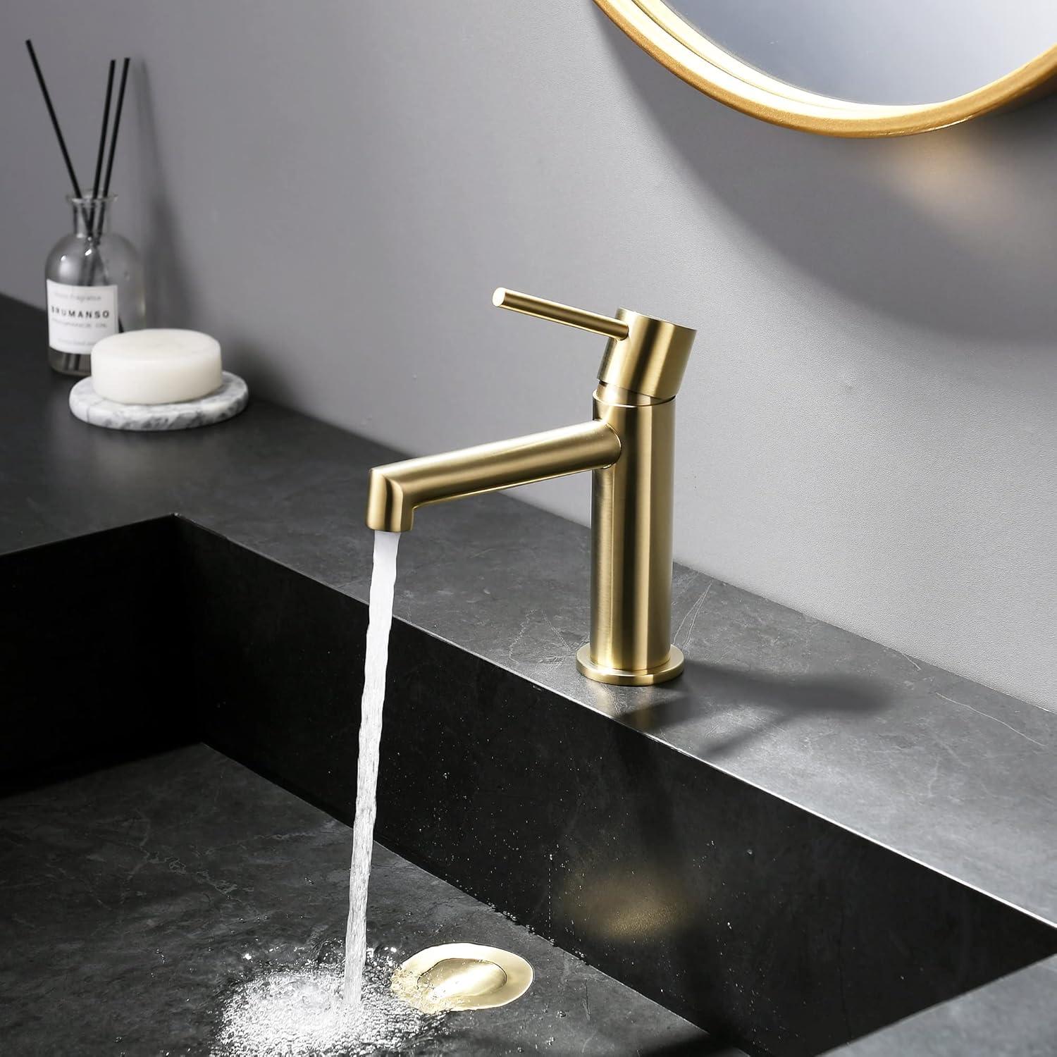 Brushed Gold Single Handle Brass Bathroom Faucet with Pop-up Drain