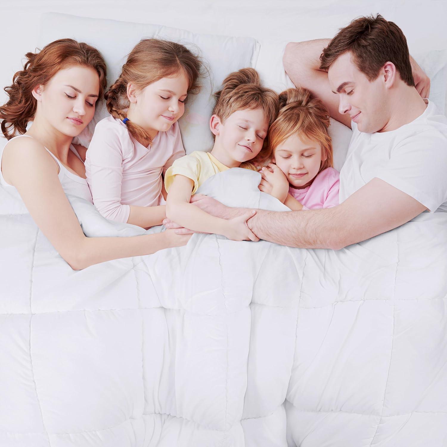 Comforter Full White All Season Down Alternative, Cooling Quilted Duvet Insert, Bed Comforter with Corner Tabs, Washable Hypoallergenic Reversible Quilt