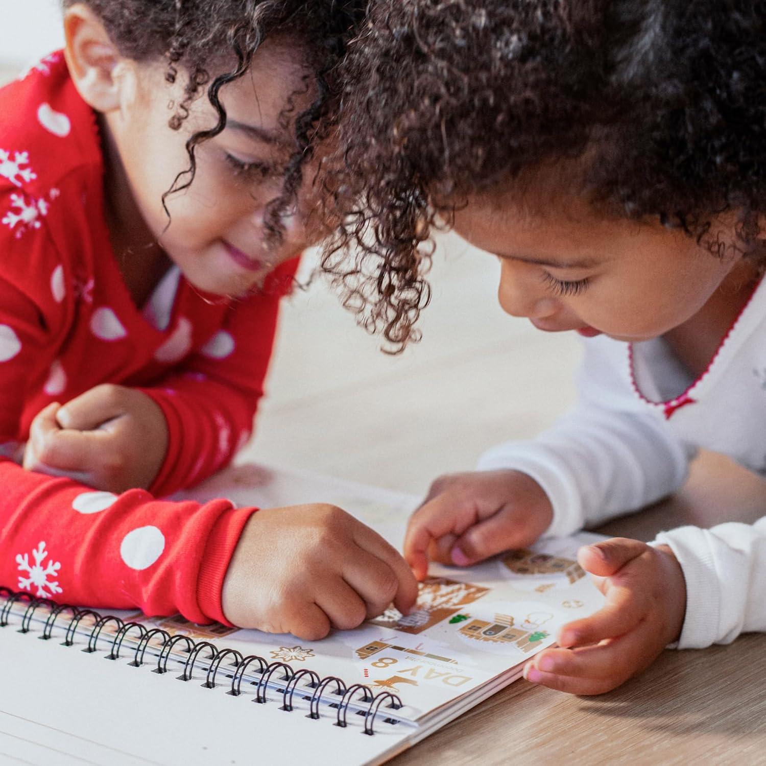 The Adventure Challenge Advent Calendar 2022-12 Scratch-Off Holiday Season Adventures for Couples, Families, Friends and More, Christmas Advent Calendar