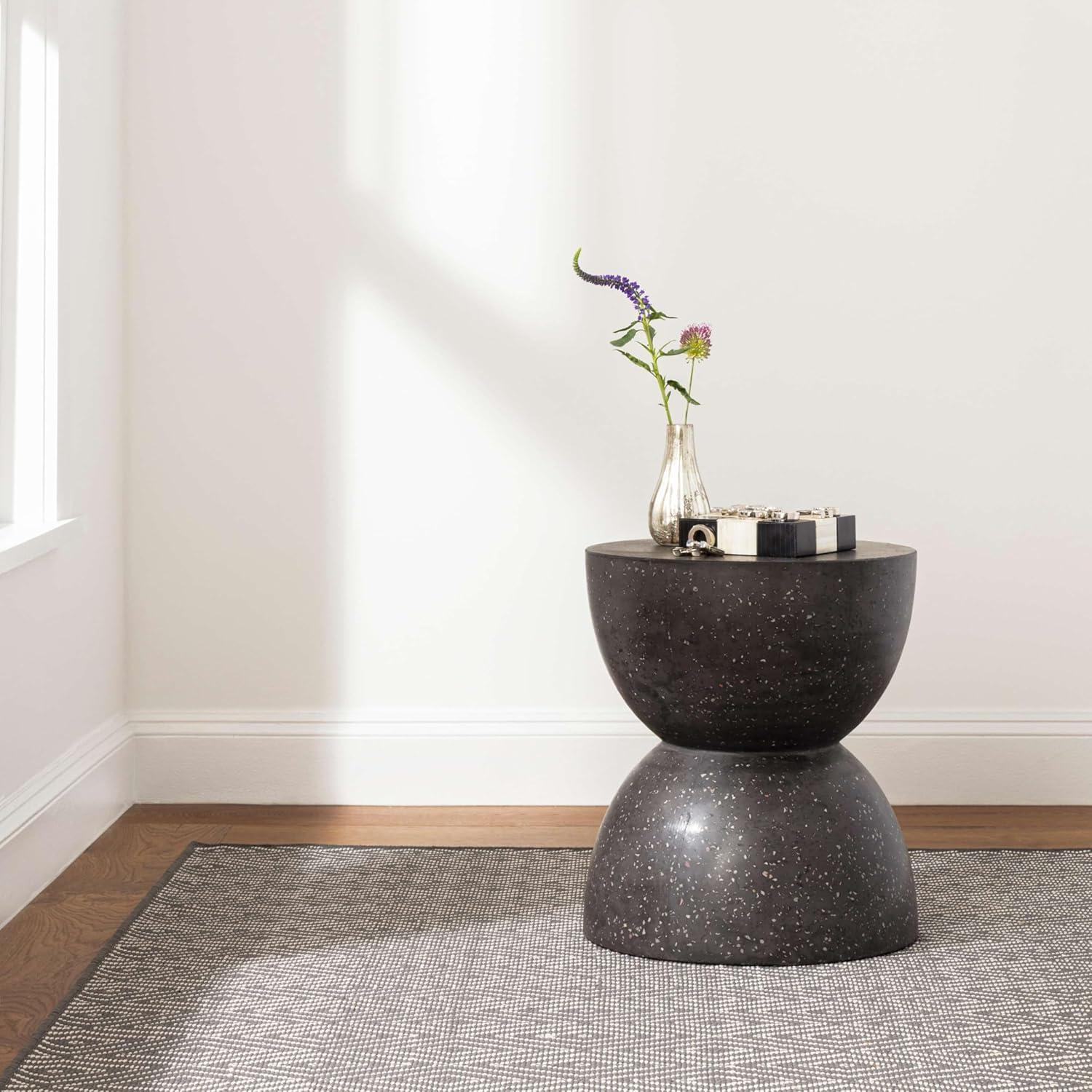 Diamond Denim/White Handwoven Indoor/Outdoor Rug