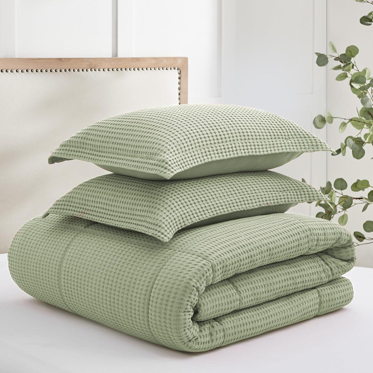 - Mills Waffle - Full/Queen Quilt Set - Desert Sage Cotton Waffle - Quilt Size (88 x 92in.), Sham Size (26 x 20in.)