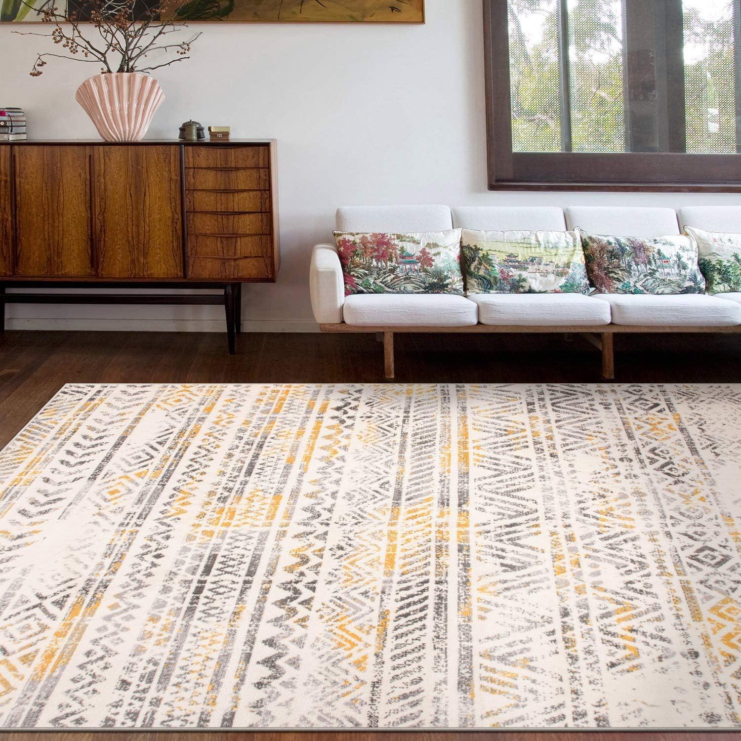 Yellow Geometric Synthetic Reversible Area Rug 5' x 7'