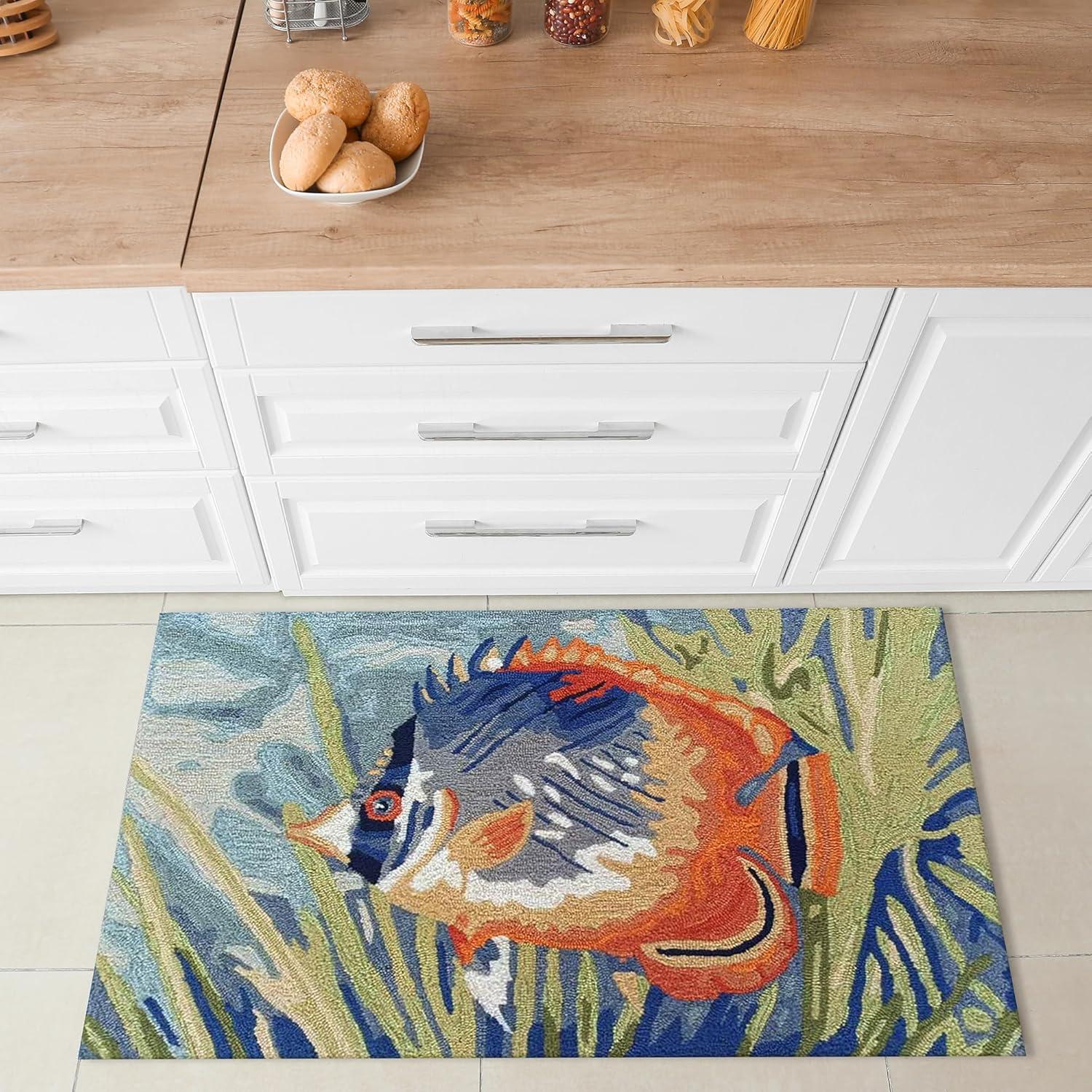 Liora Manne Ravella Tropical Fish Indoor/Outdoor Rug Ocean 2' x 3'