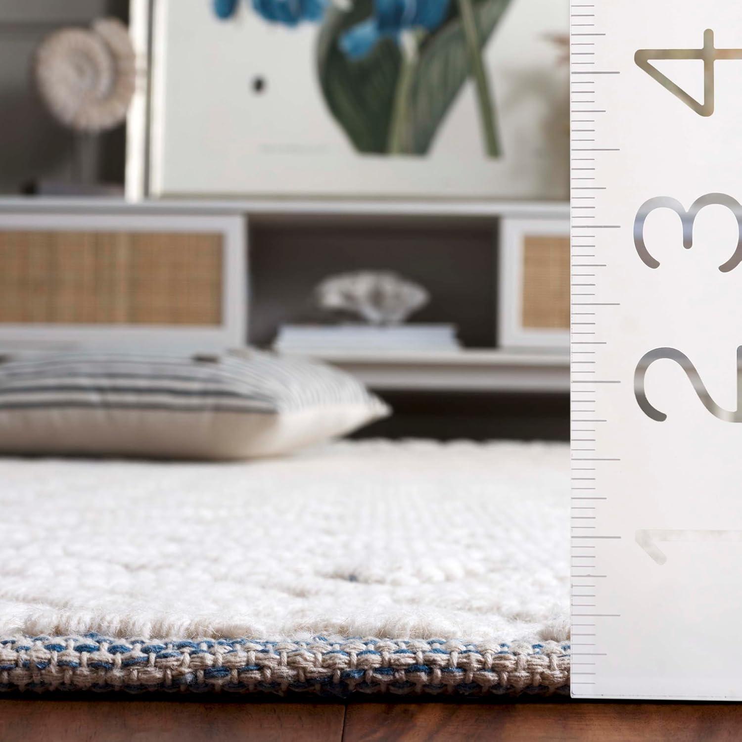 Vermont VRM304 Hand Woven Indoor Area Rug - Ivory/Light Blue - 4'x6' - Safavieh
