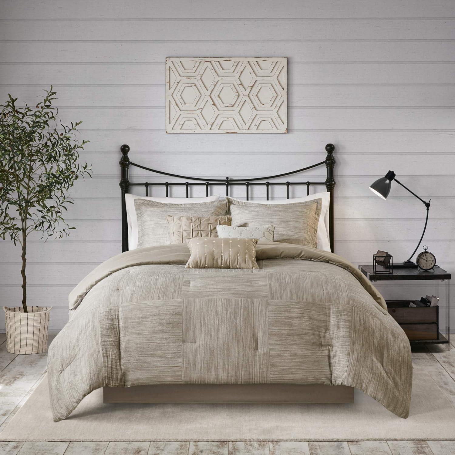 Madison Park Walter 7 Piece Printed Weave Seersucker Comforter Set