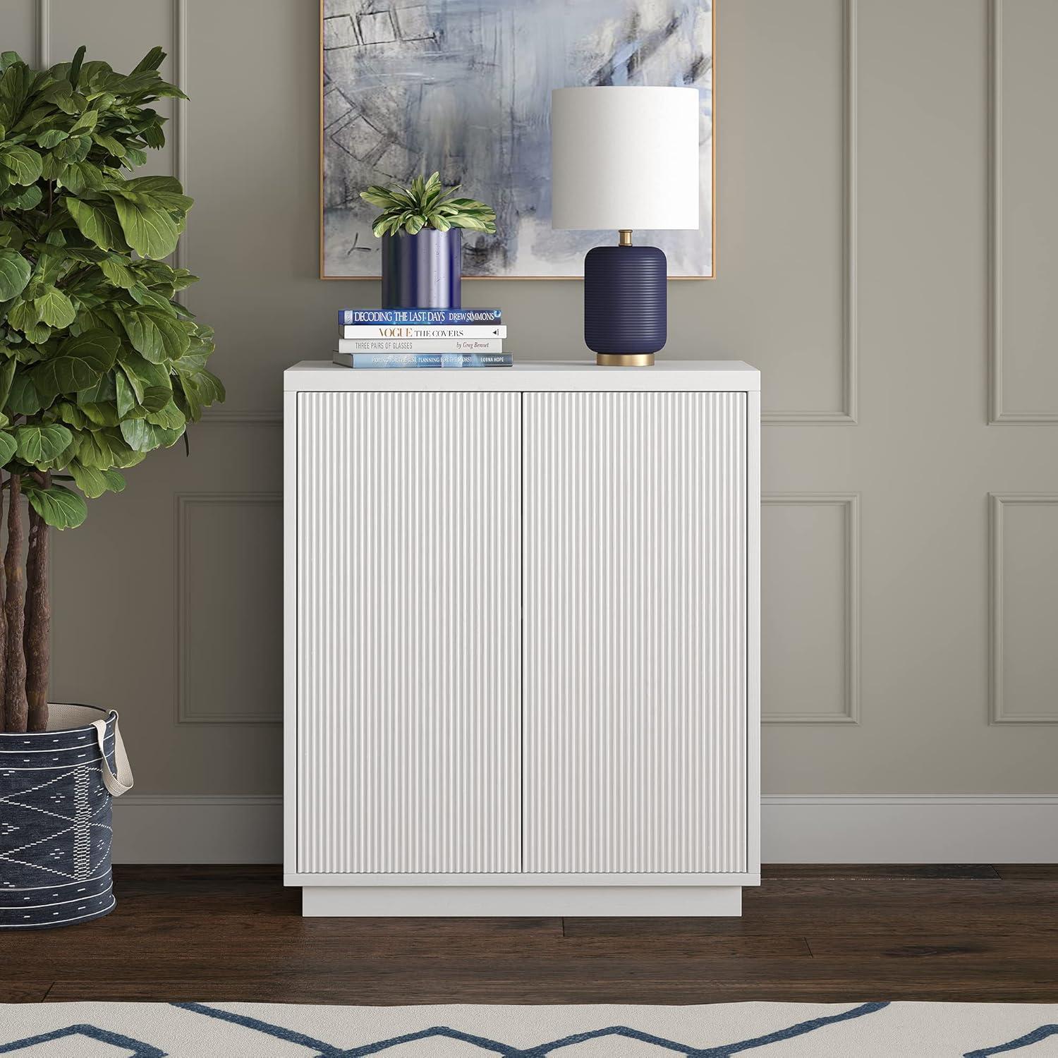 Evelyn&Zoe Alston 28" Wide Rectangular Accent Cabinet, White