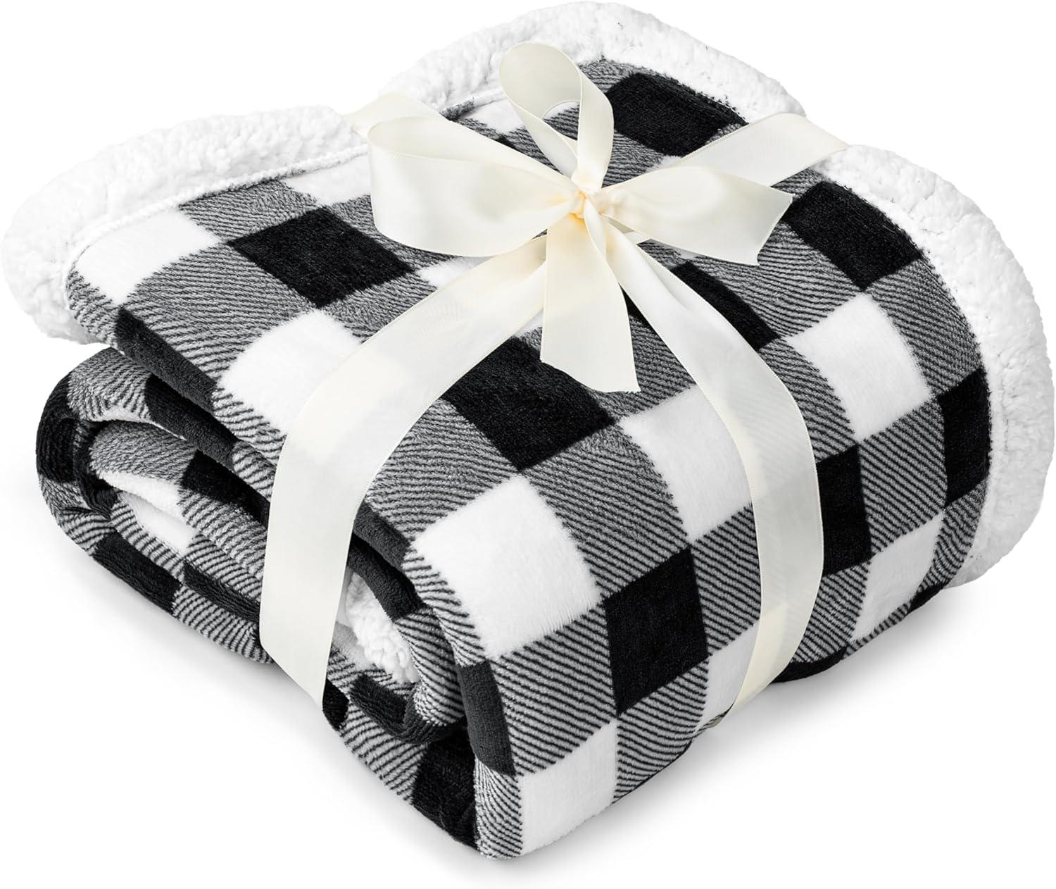Pavilia Hand Woven Throw Blanket