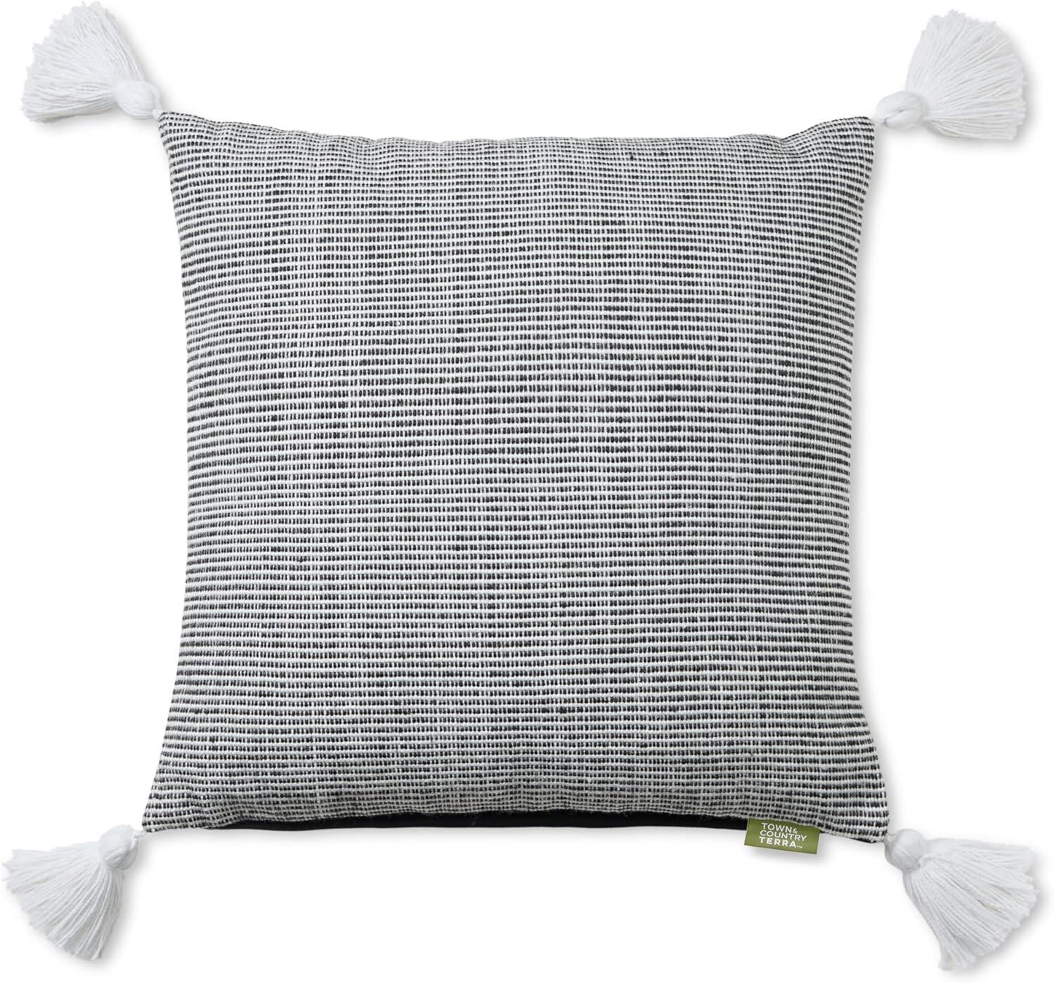 Town & Country Living TOWN & COUNTRY TERRA Alara Ribbed Texture Indoor Outdoor Decorative Pillow 20"x20"