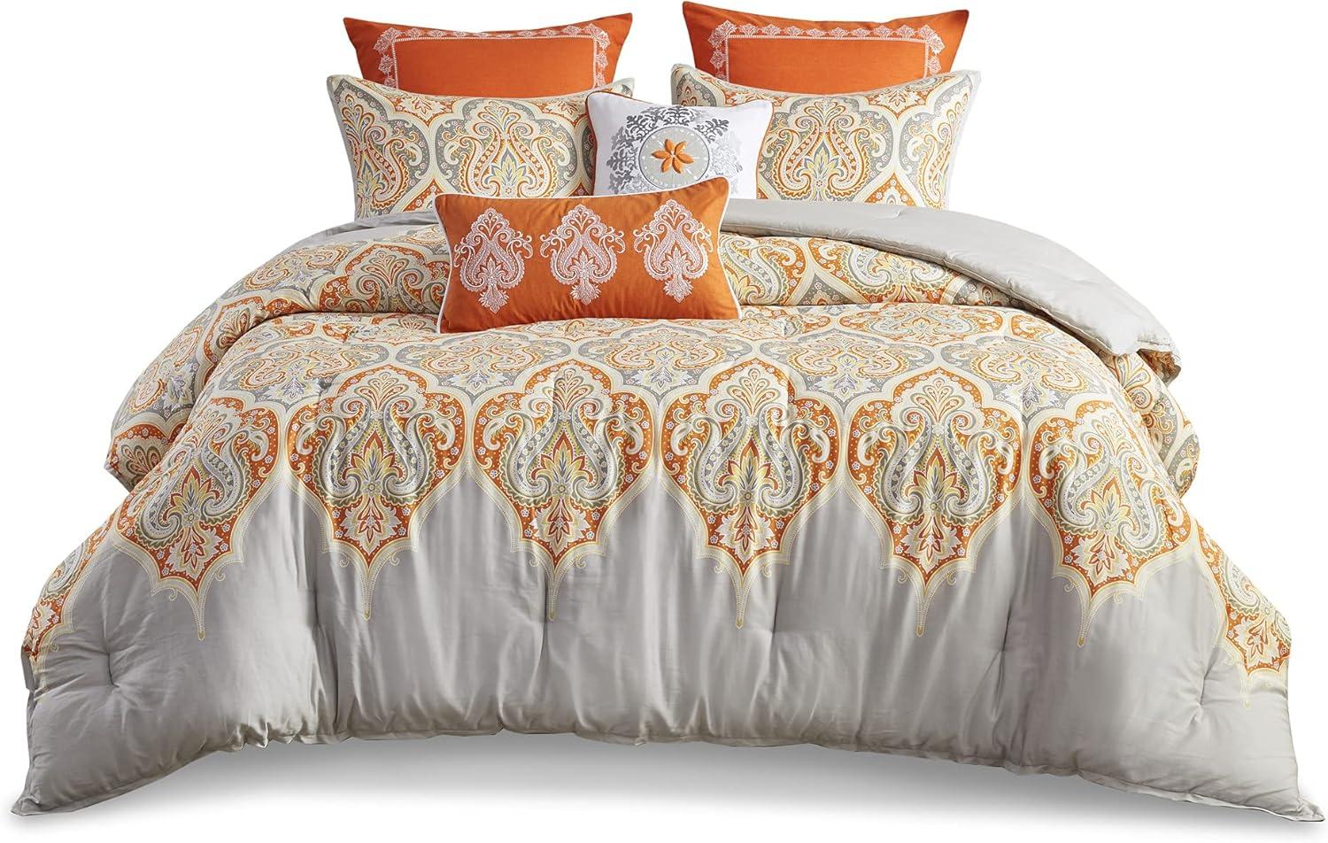 Nisha Comforter Set