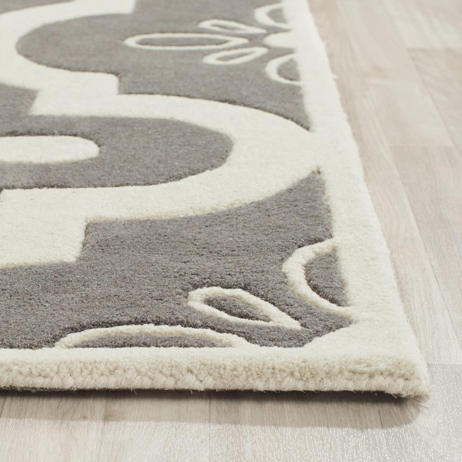 Chatham CHT751 Hand Tufted Area Rug  - Safavieh