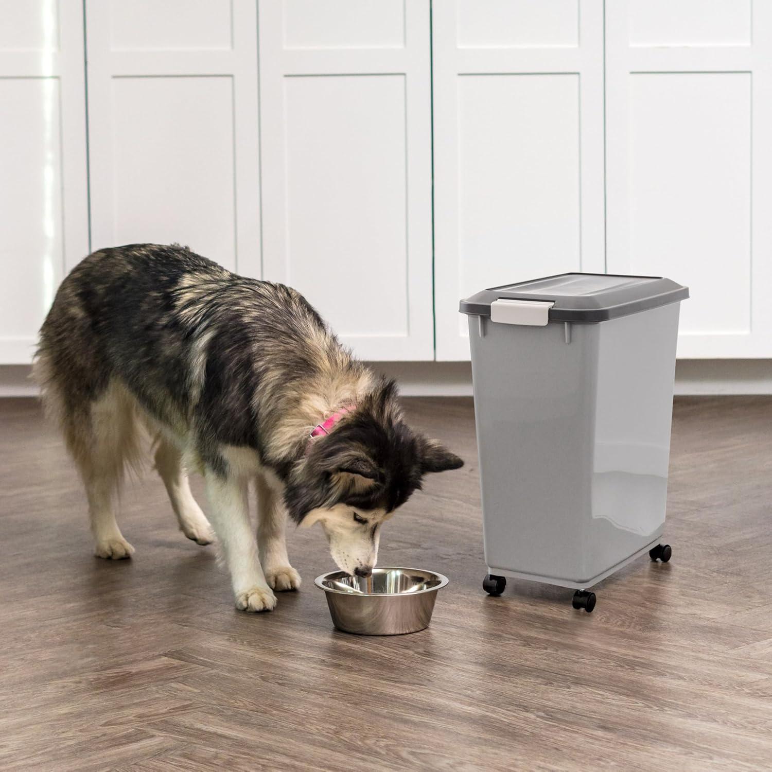 IRIS USA 40lbs Dog Food Storage Container with Wheels, 2-Cup Scoop, Gray/Dark Gray