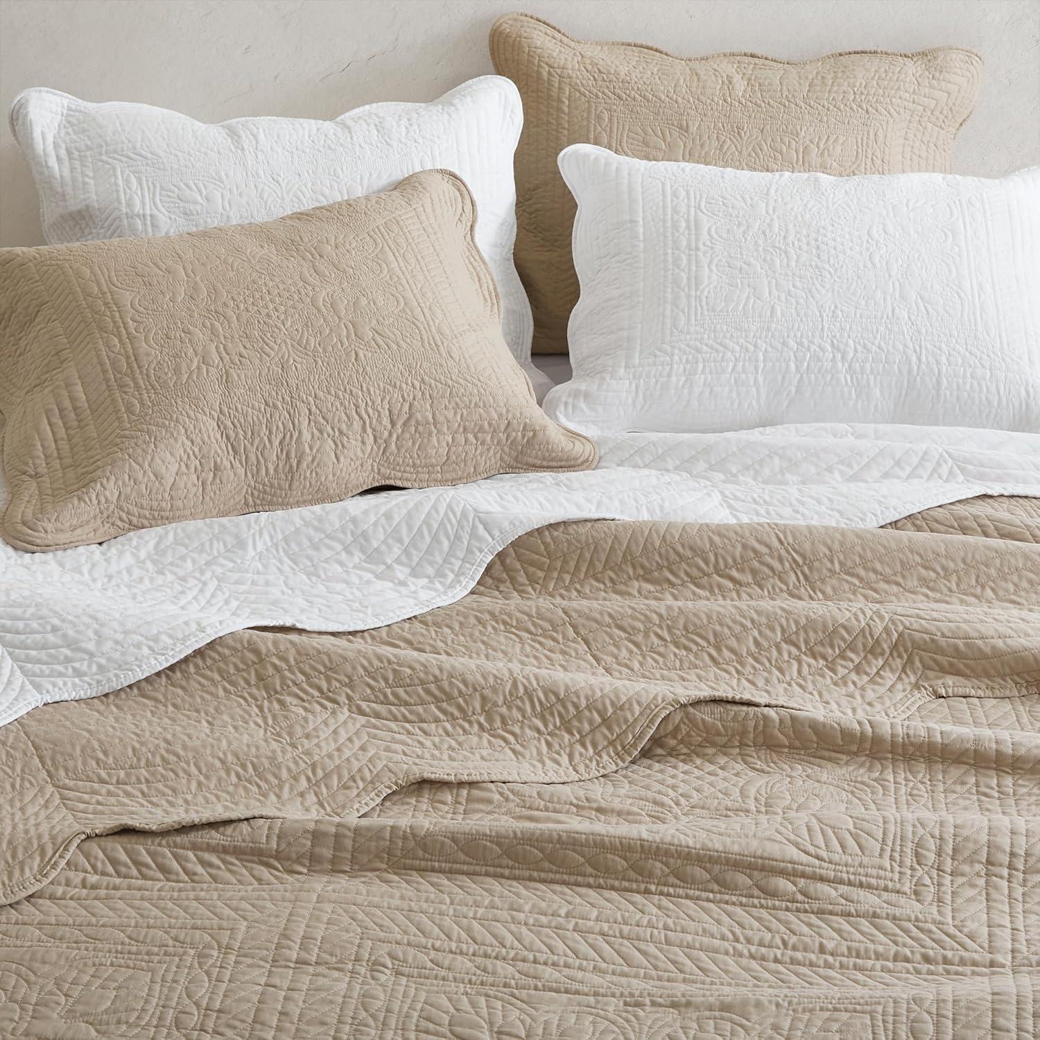 Madison Park Tuscany Scalloped Edge Quilt Set