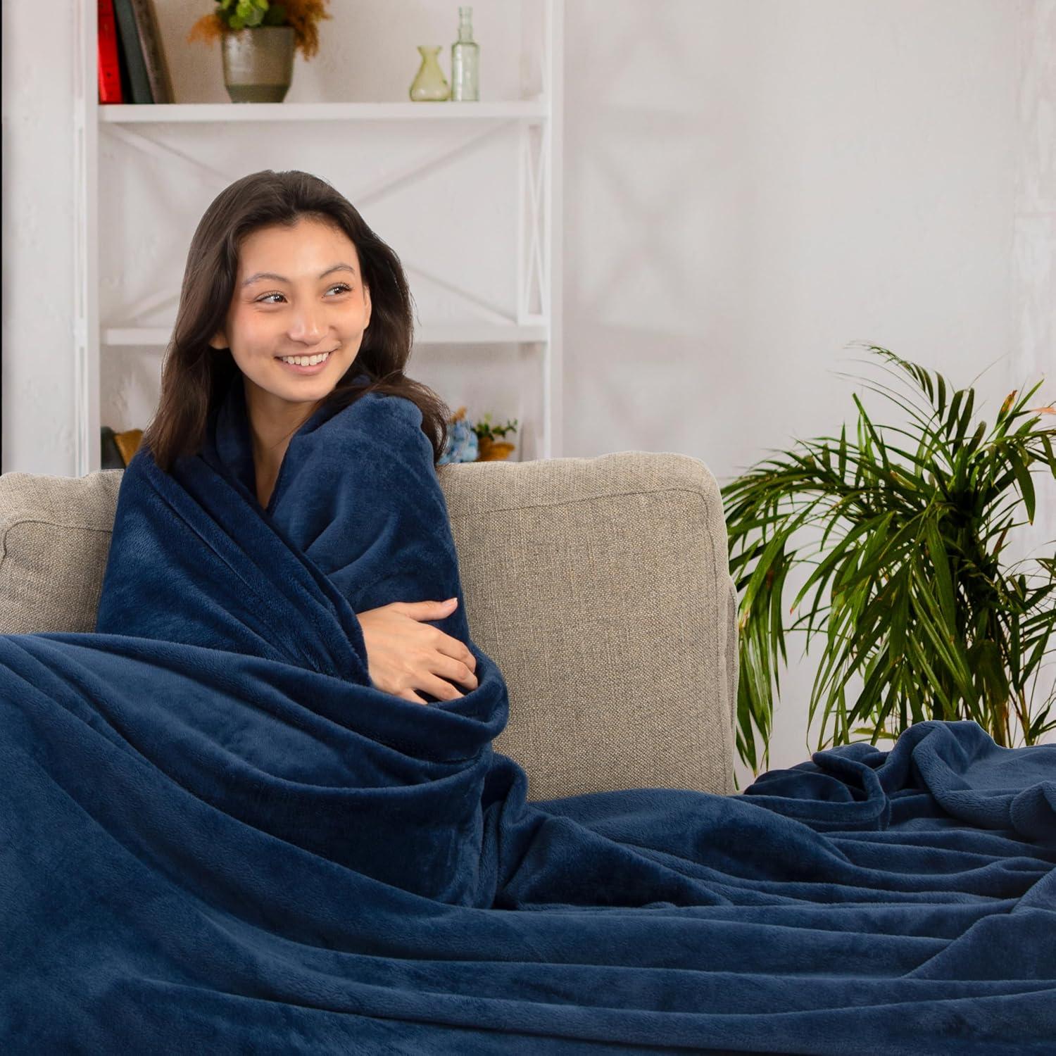 Casual Living, Blanket, 32594