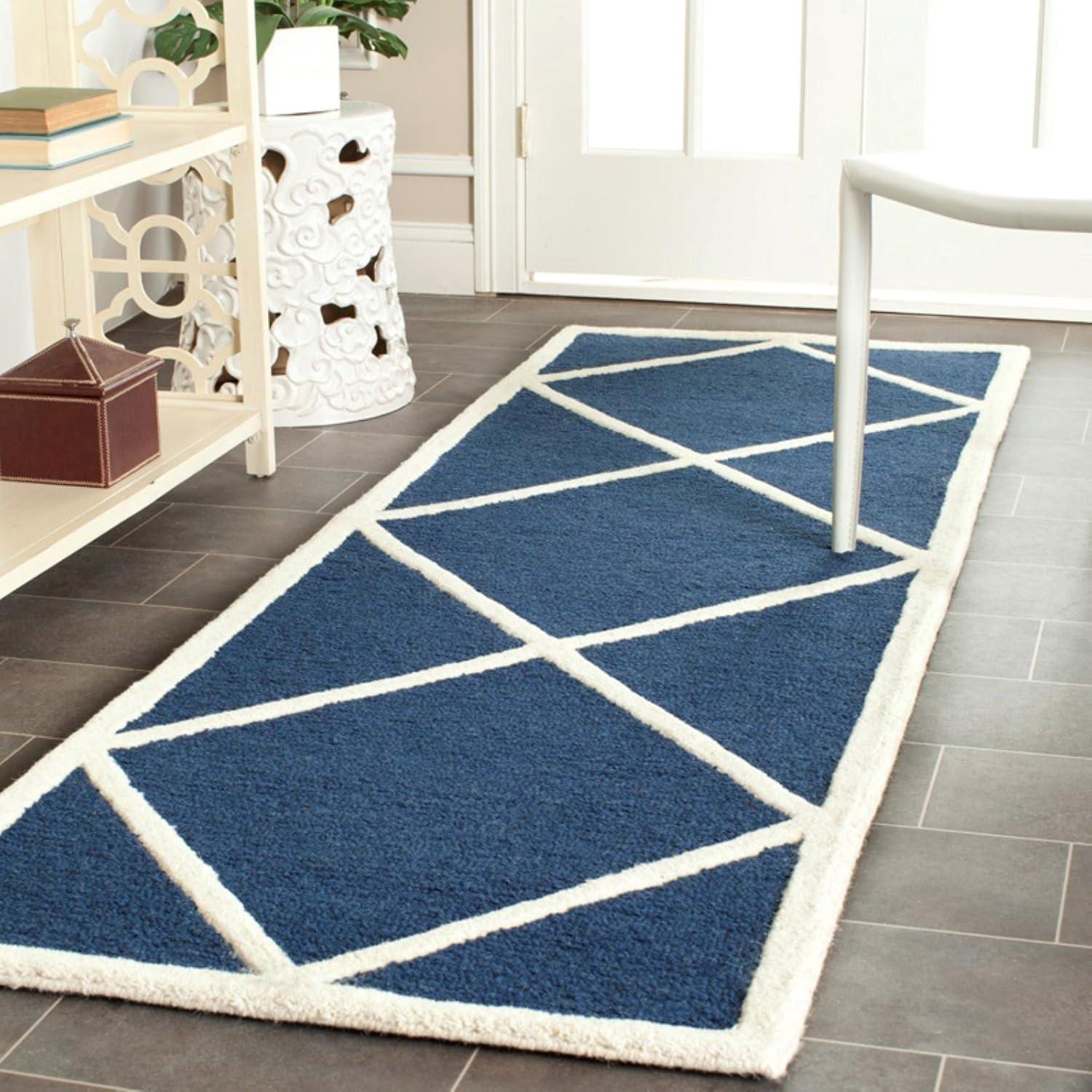 Cambridge CAM136 Hand Tufted Area Rug  - Safavieh