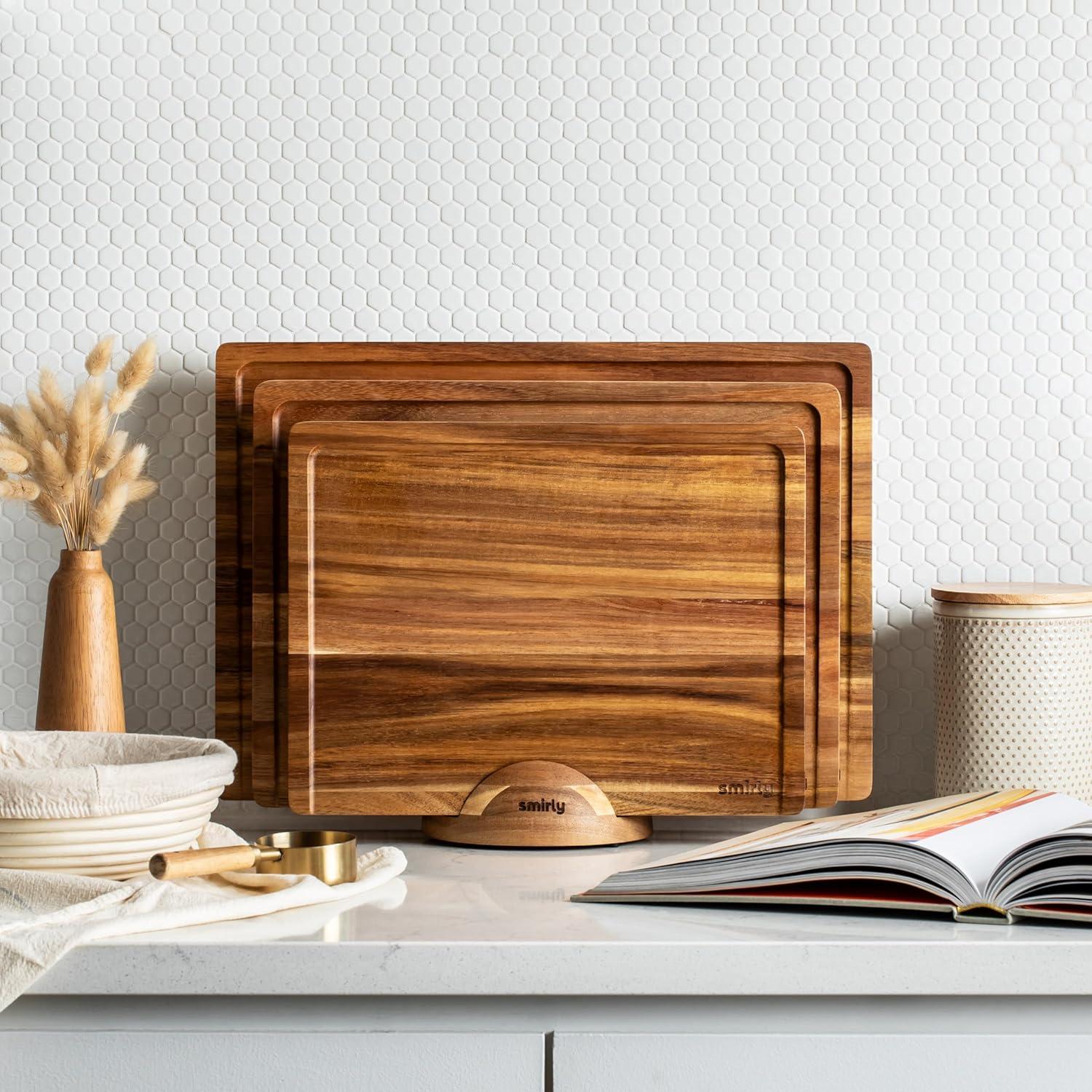 SMIRLY Cutting Board Set Small, Medium & Large Bamboo Cutting Boards with Holder, Brown