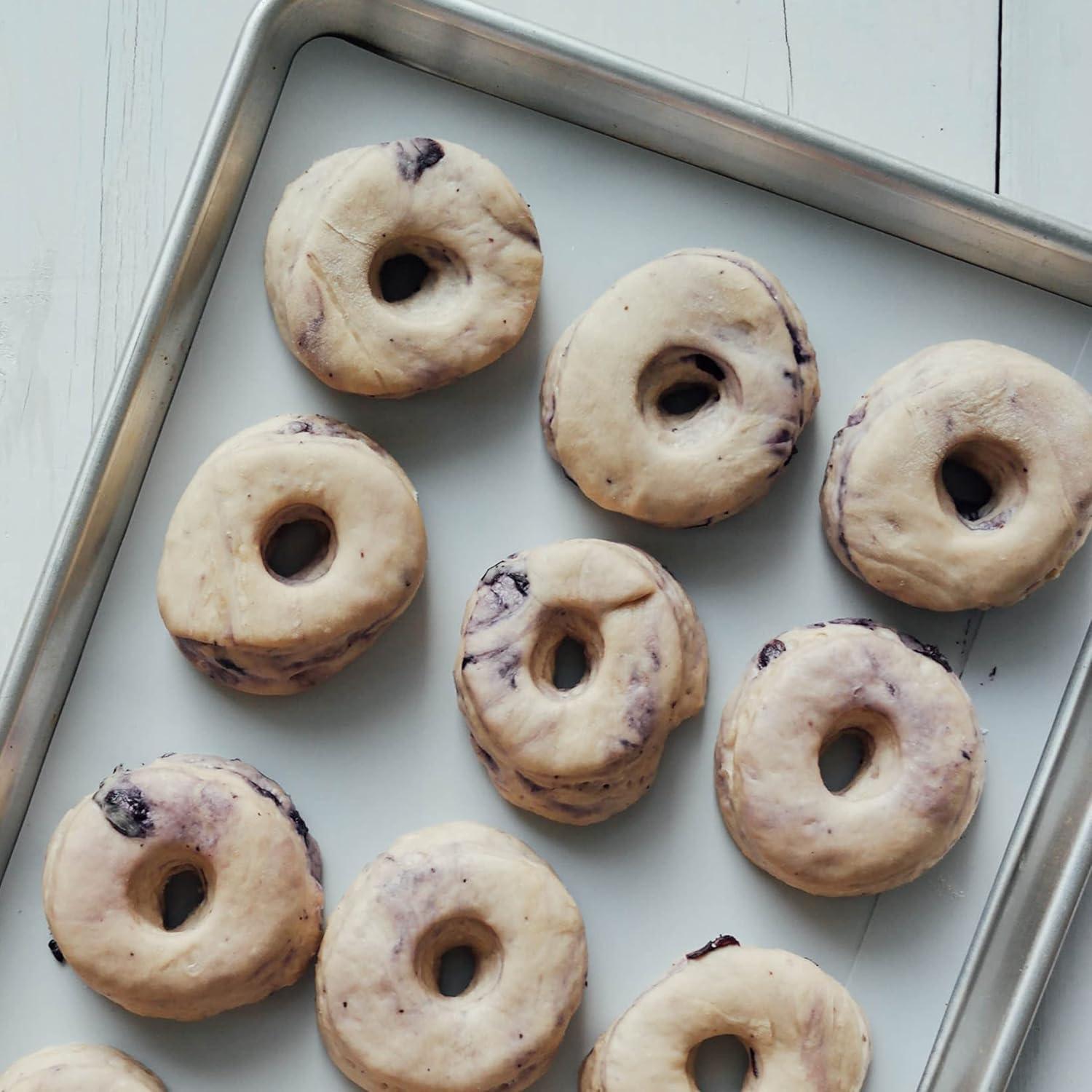 GIR: Get It Right Premium Silicone Baking Mat, 9x12-Inch, Red